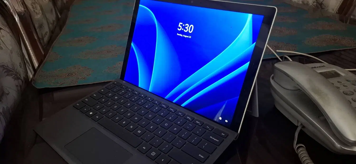laptop surface 5|رایانه همراه|شیراز, فرهنگ شهر|دیوار