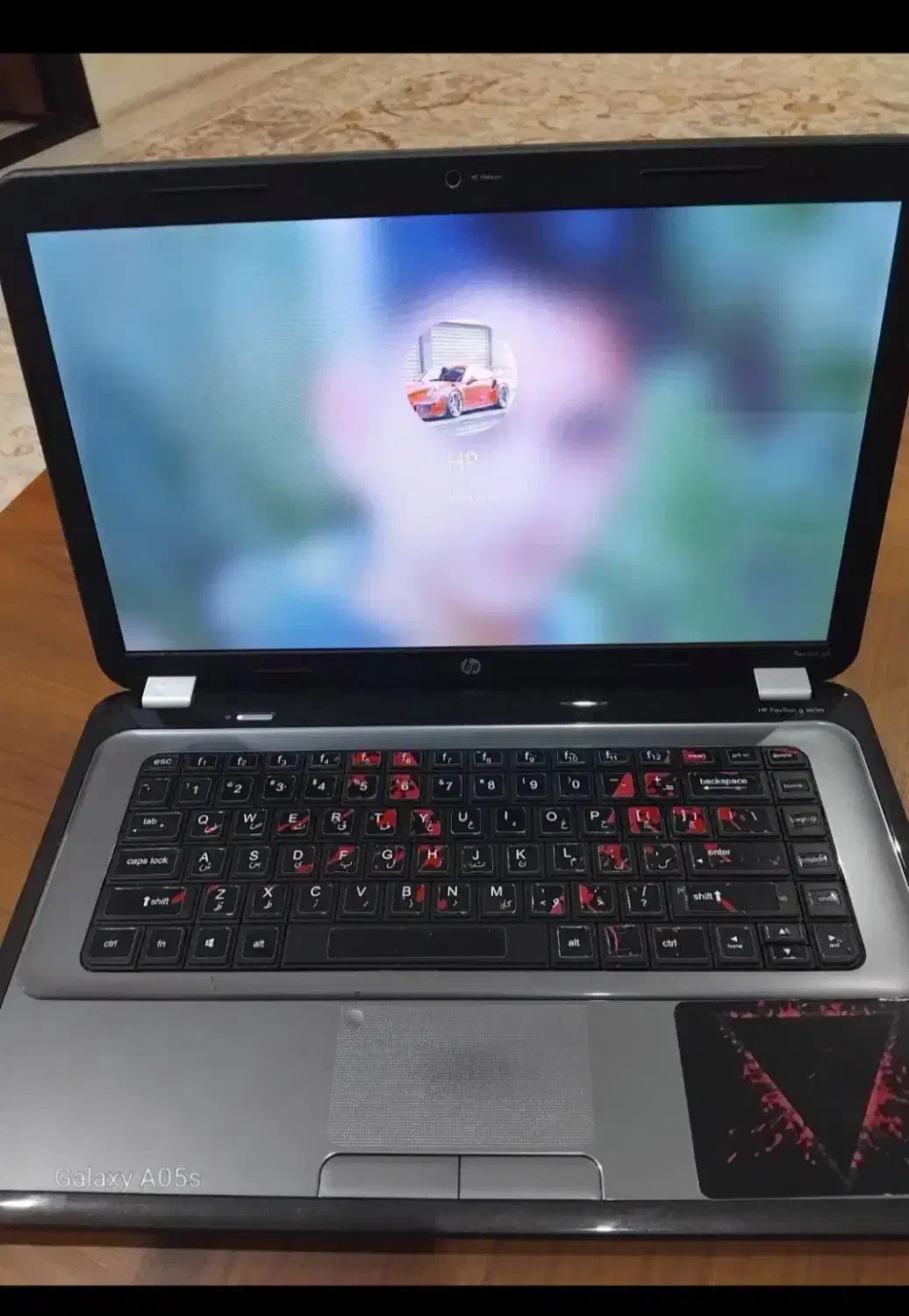 لبتاپ hp|رایانه همراه|هشتگرد, طاووسیه|دیوار