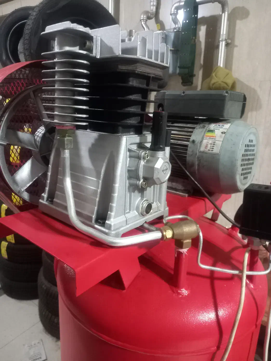 پمپ باد ۲۵۰ لیتری|ابزارآلات|ارومیه, |دیوار