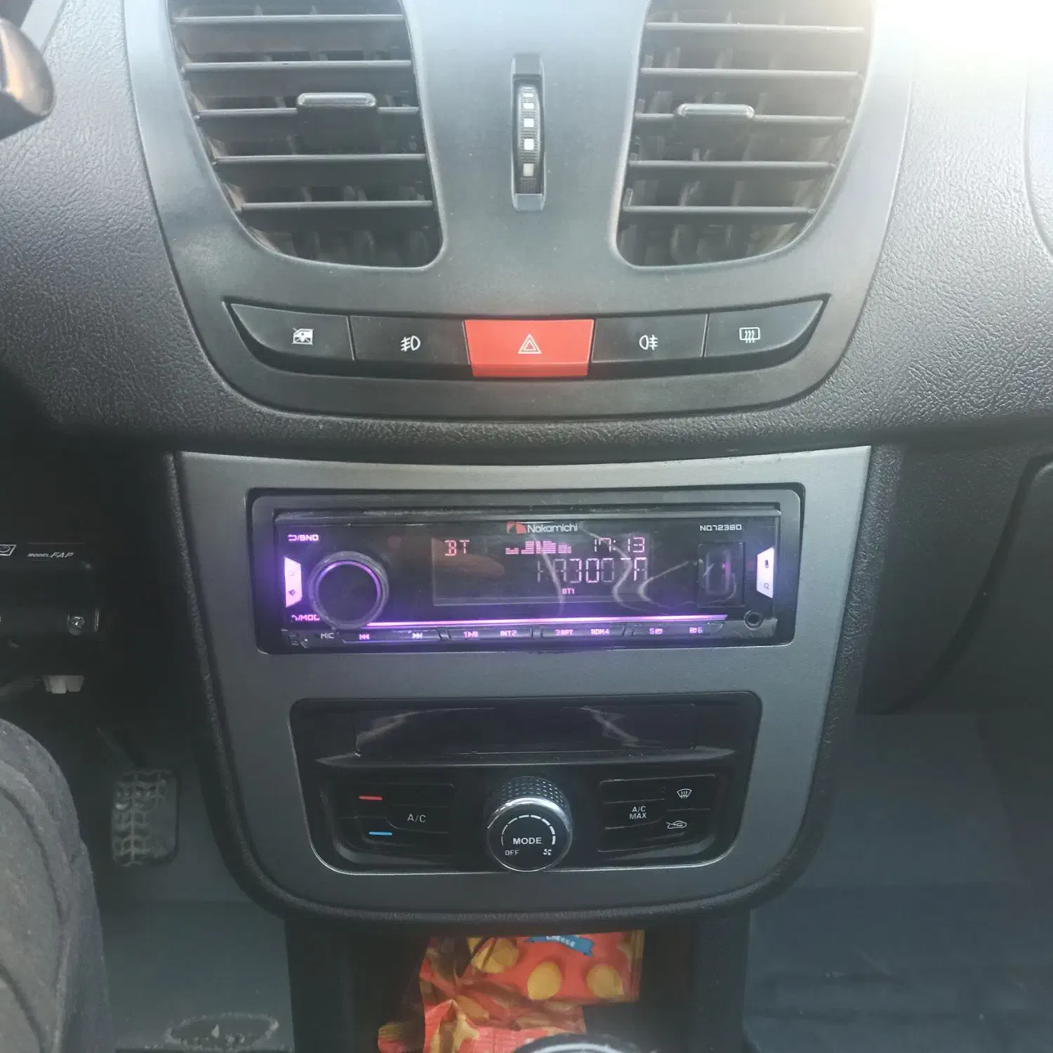 فروش یک ظبط و مانیتور|قطعات یدکی و لوازم جانبی|مشهد, آزادشهر|دیوار