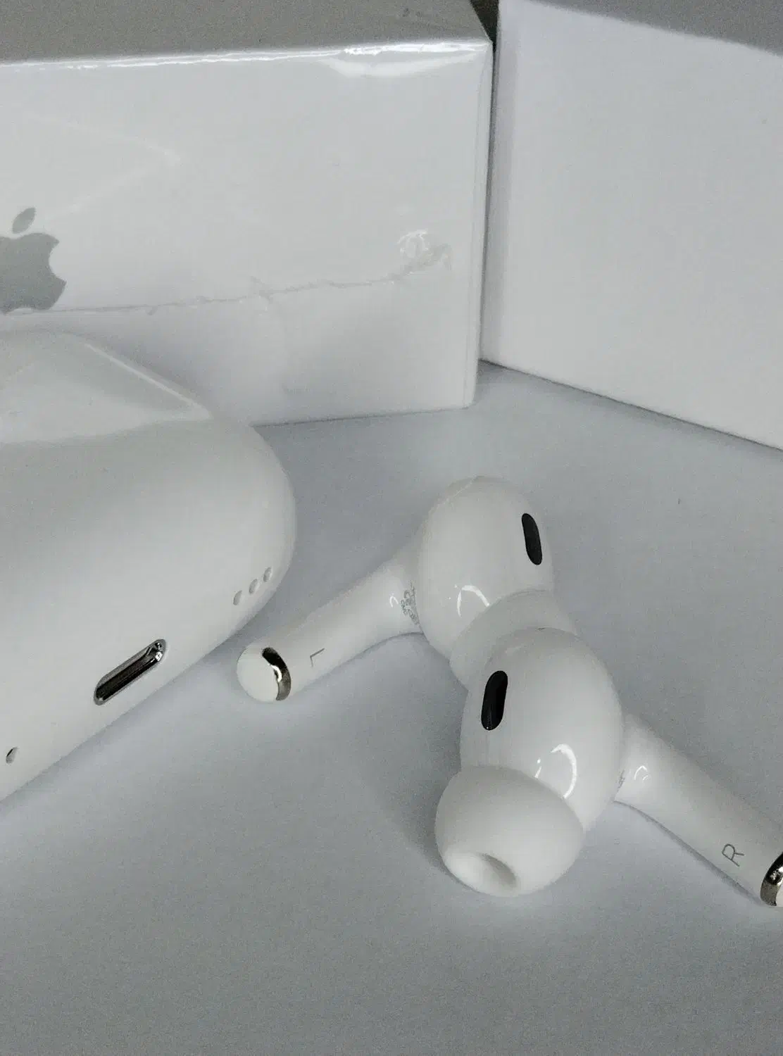 حراج بلک فرایدی ایرپاد پرو 2 اصلی|لوازم جانبی موبایل و تبلت|مشهد, امیر|دیوار