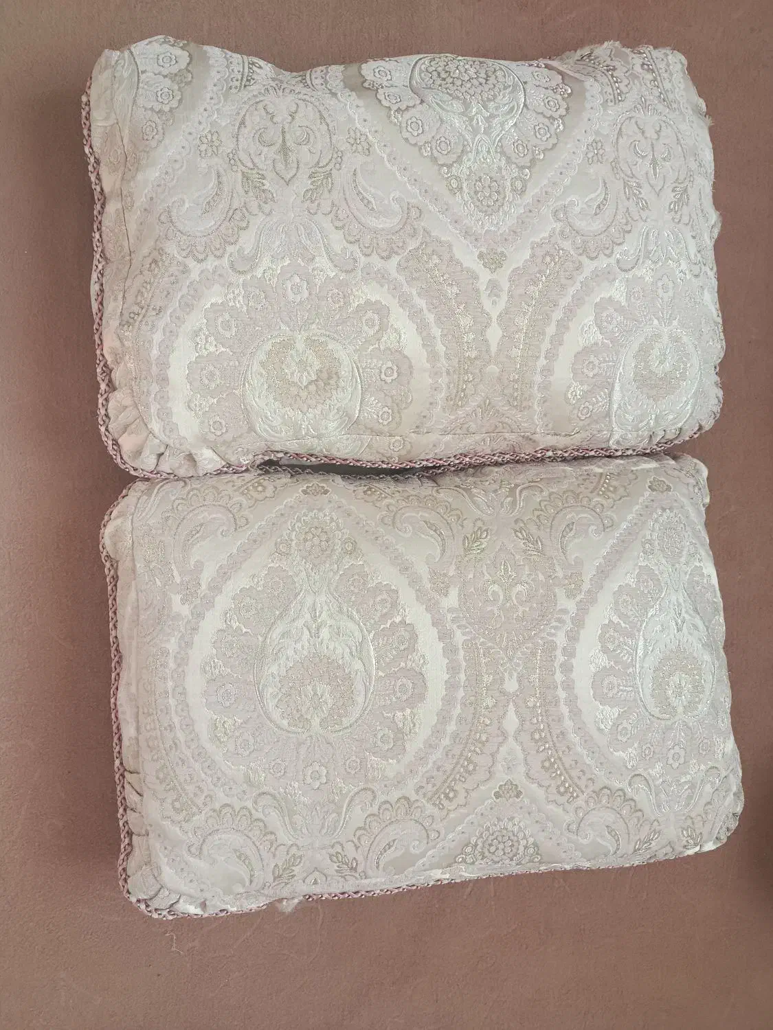 رو تختی|سرویس روتختی|برخوار, |دیوار