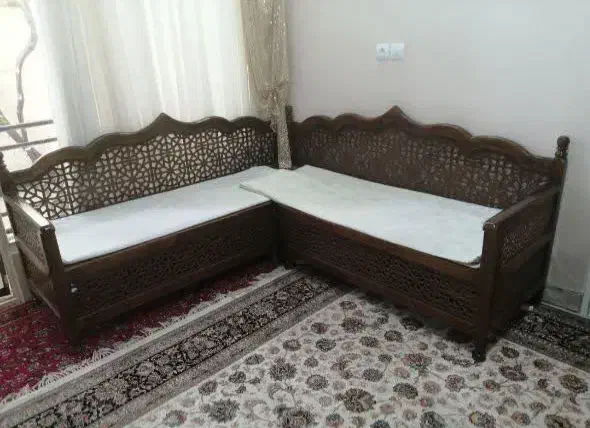 تخت سنتی|صندلی و نیمکت|اصفهان, رکن الدوله شرقی|دیوار