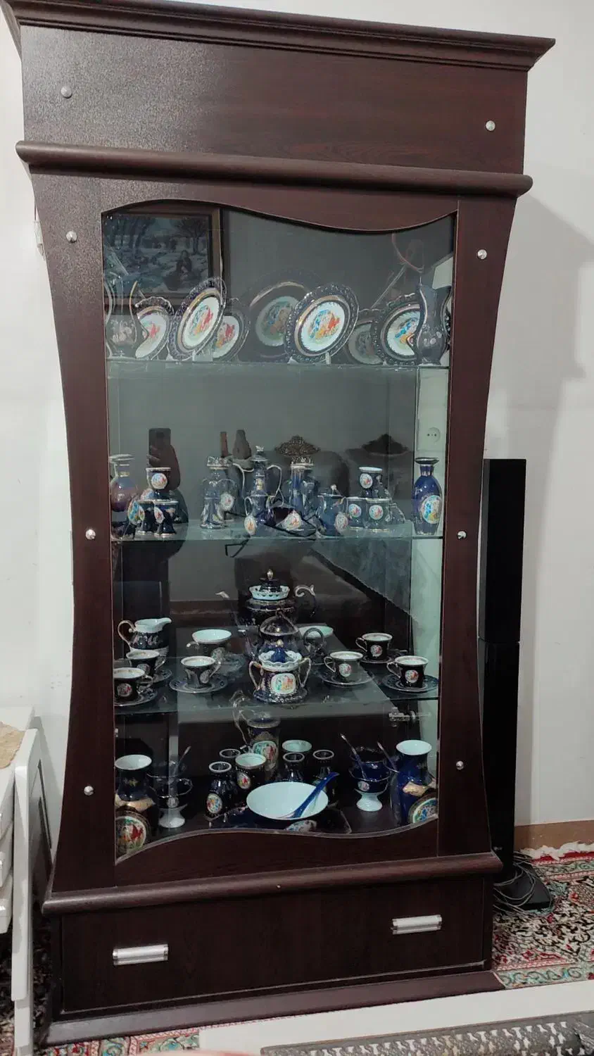 بوفه ویترین|بوفه، ویترین، کنسول|مرودشت, استادیوم|دیوار