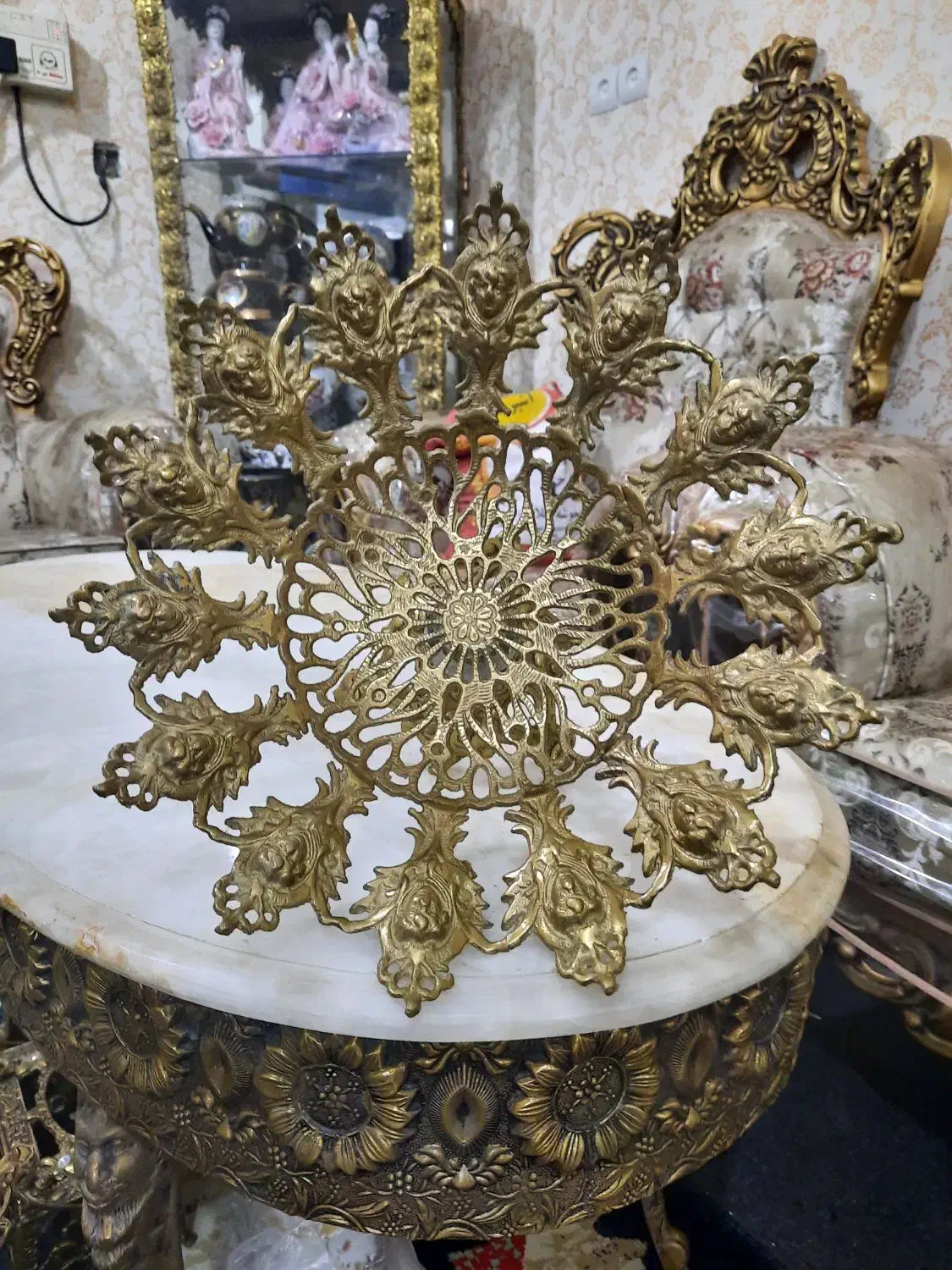 میوه خوری اصل برنزی قطر ۳۵ سانت|ظروف سرو و پذیرایی|اهواز, کوی مهدیس|دیوار