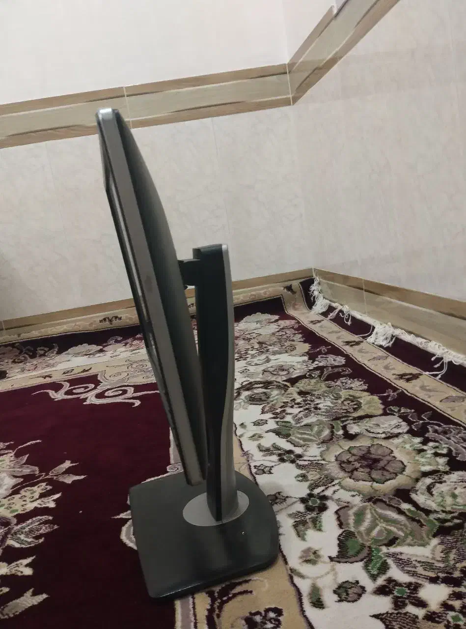 مانیتور 22 اینچ دل|قطعات و لوازم جانبی رایانه|گنبد کاووس, |دیوار