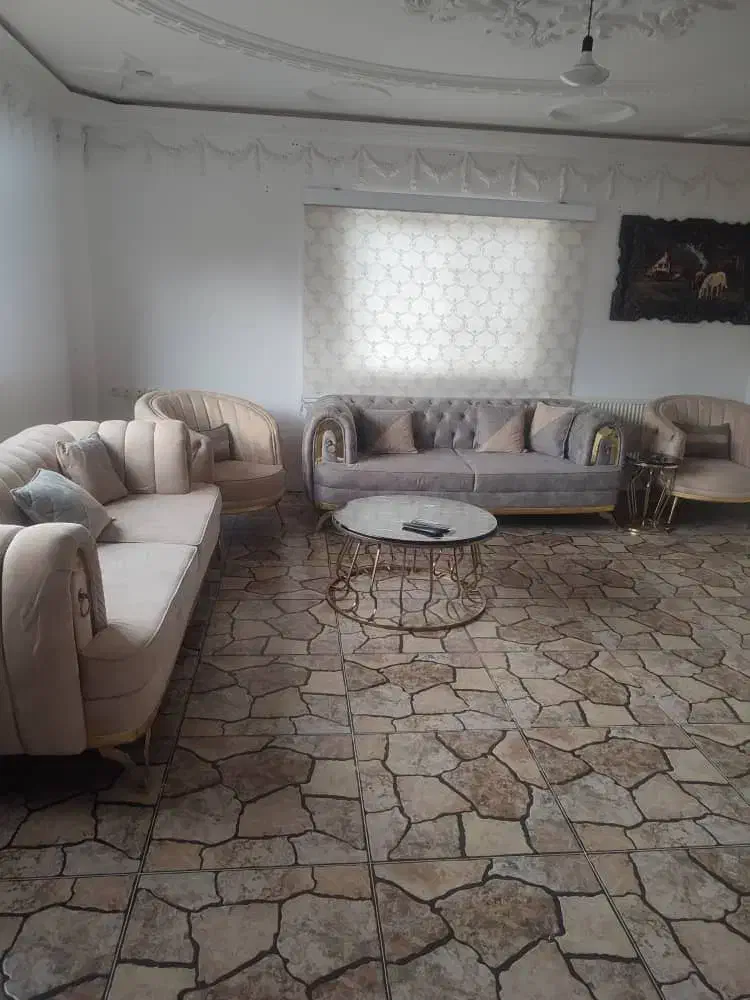 مبل و جلو مبلی|مبلمان خانگی و میز عسلی|لاهیجان, انقلاب|دیوار