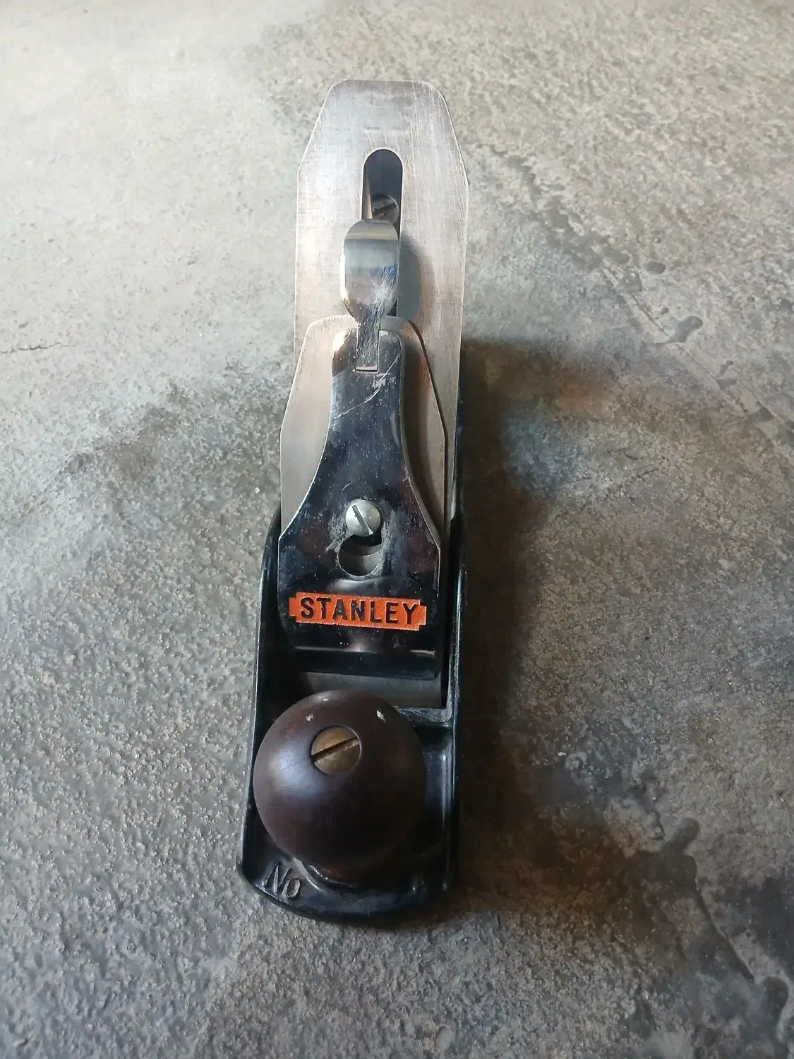 رنده نجاری انگلیسی قدیمی درحدنونو|ابزارآلات|دزفول, |دیوار