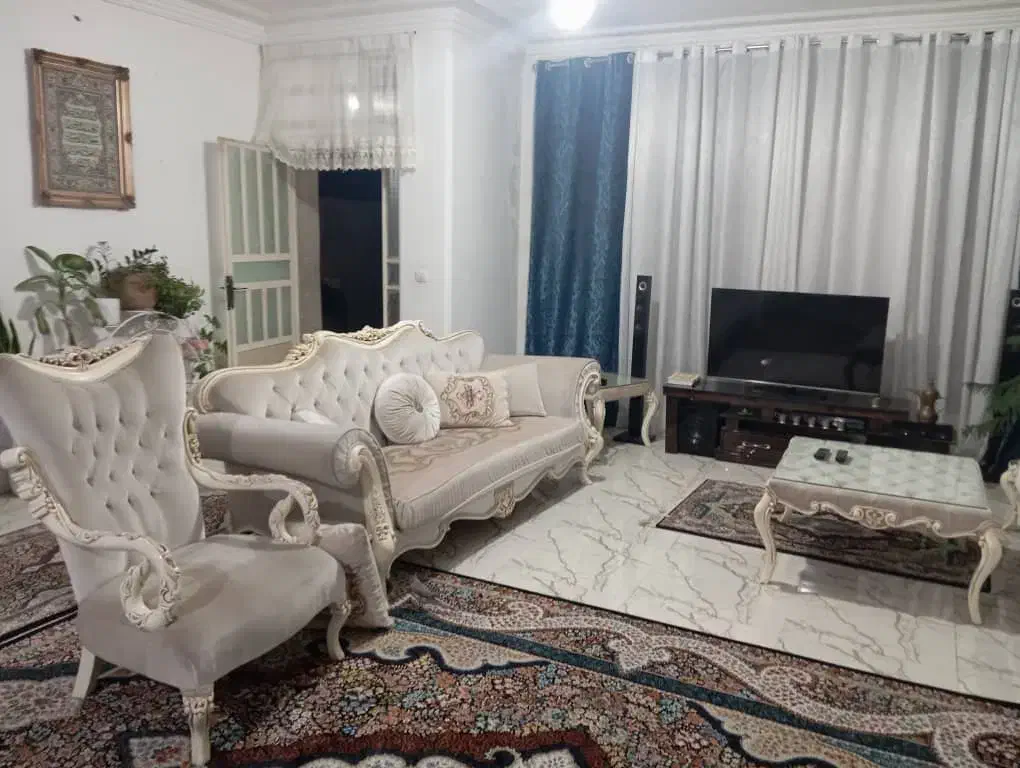 مبل ۸ نفره|مبلمان خانگی و میز عسلی|شیراز, شهرک مهدیه|دیوار