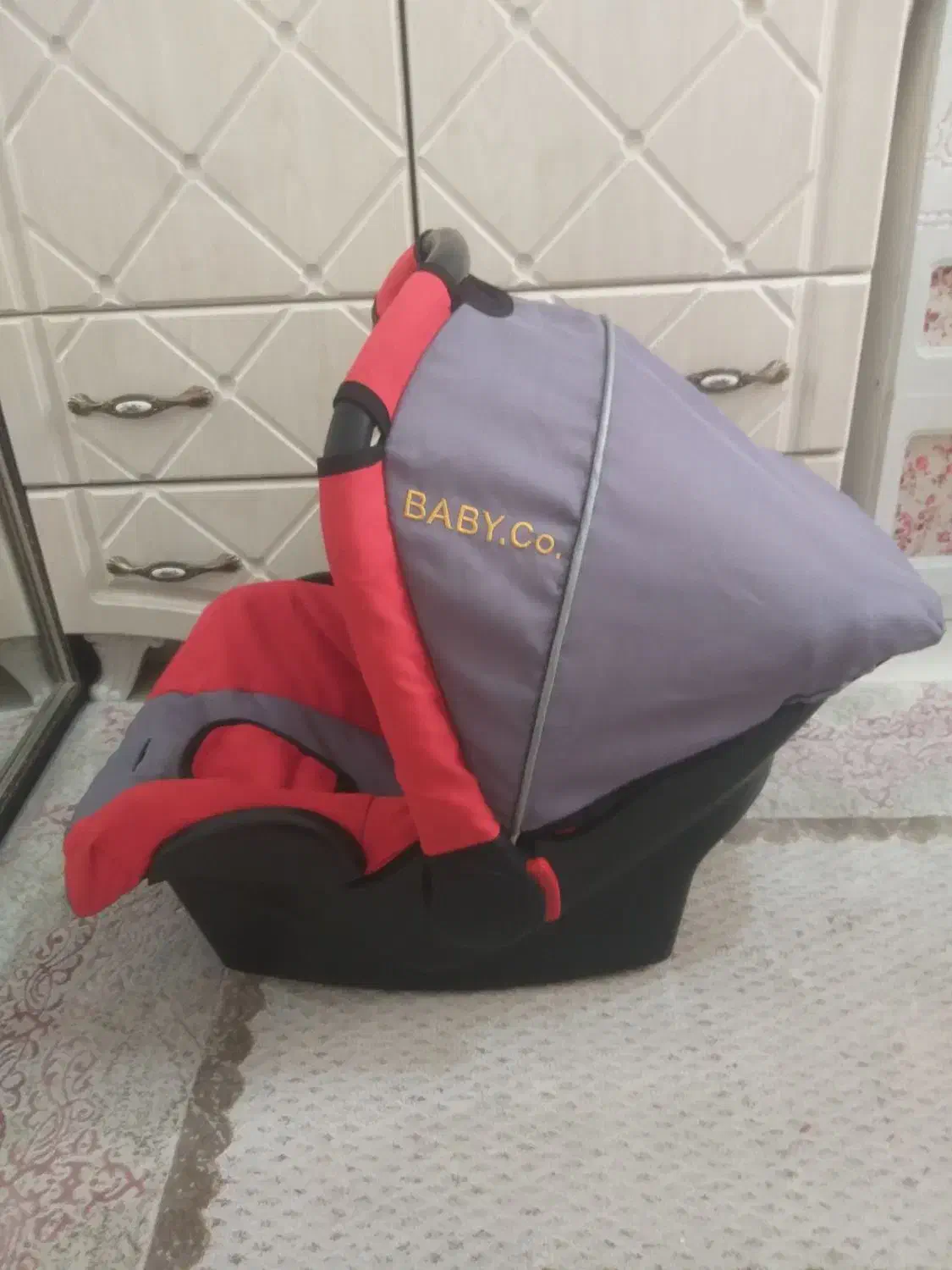 کریر و ساک حمل و آغوشی و تخت و گهواره|اسباب و اثاث بچه|تهران, کوثر|دیوار