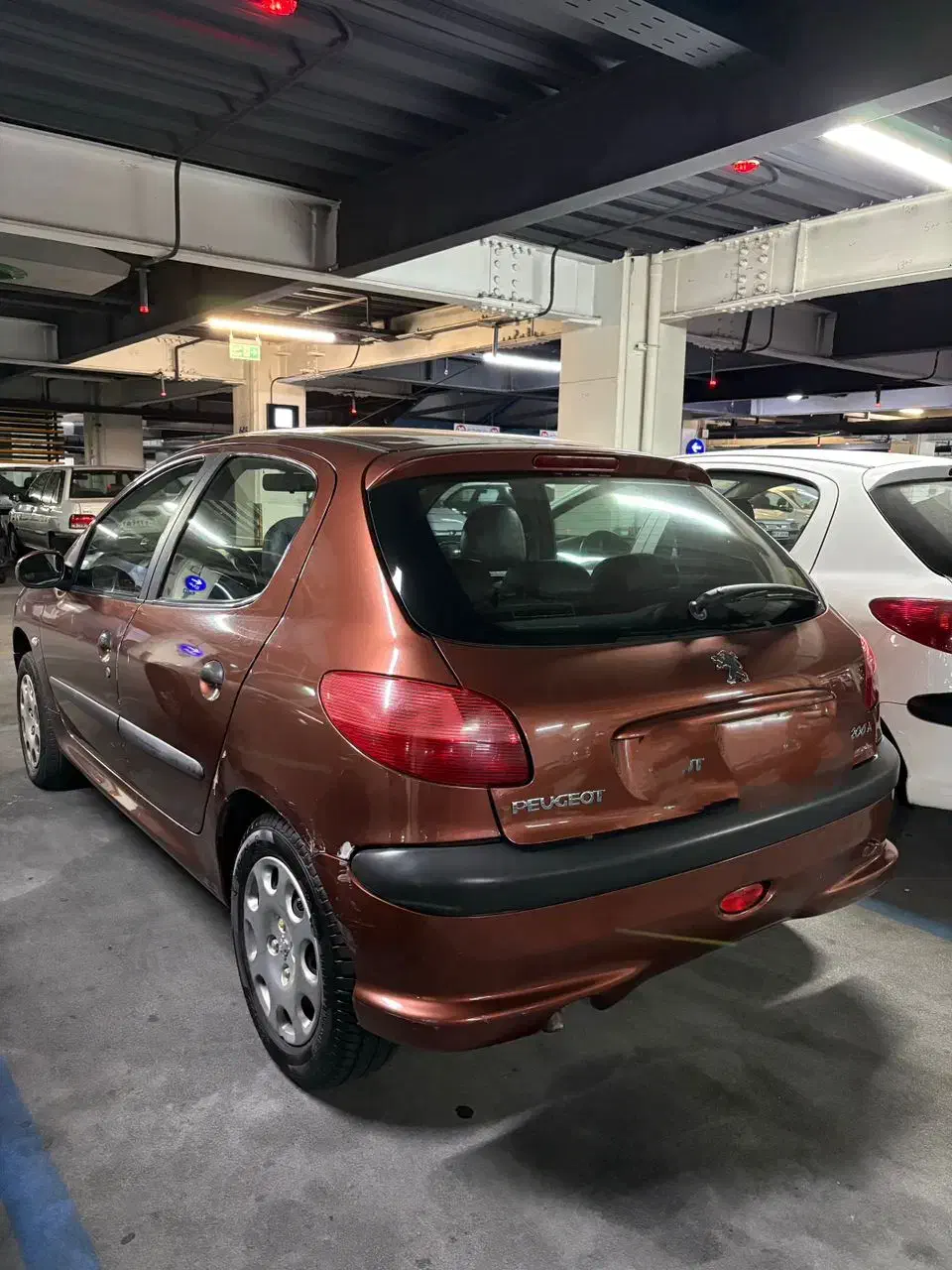 ۲۰۶ فرانسوی بی نظیر|خودرو سواری و وانت|تهران, نظامی گنجوی (توانیر)|دیوار