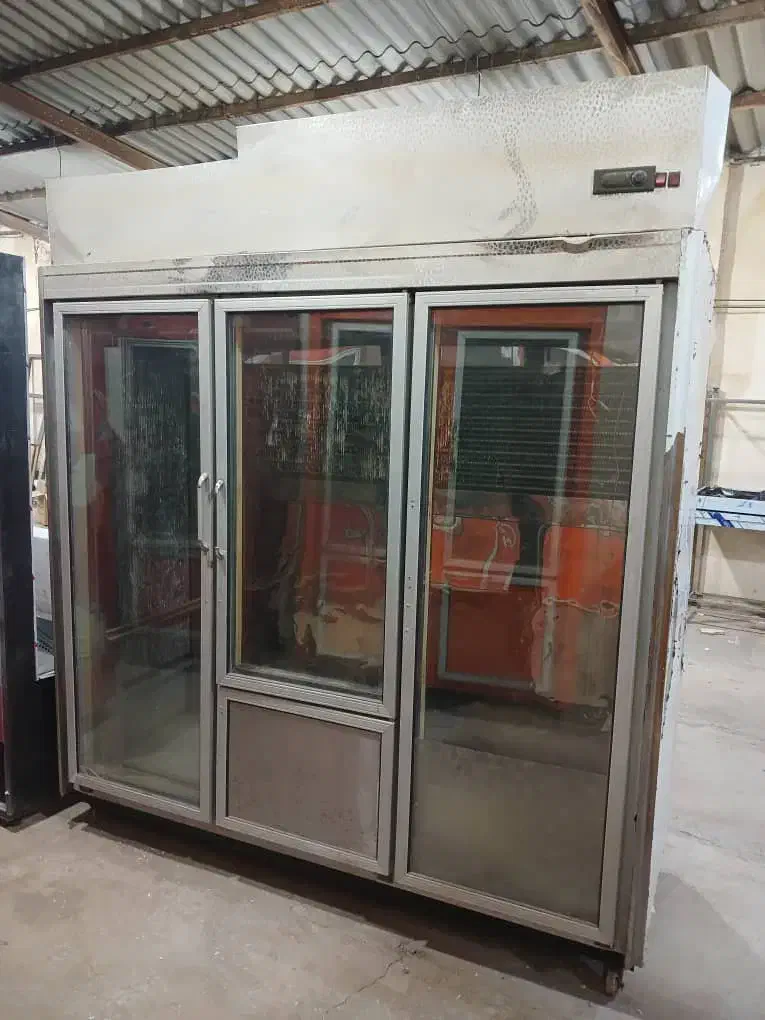 یخچال ایستاده قصابی لاشه خور وغیره|فروشگاه و مغازه|کرج, اسلام‌آباد|دیوار