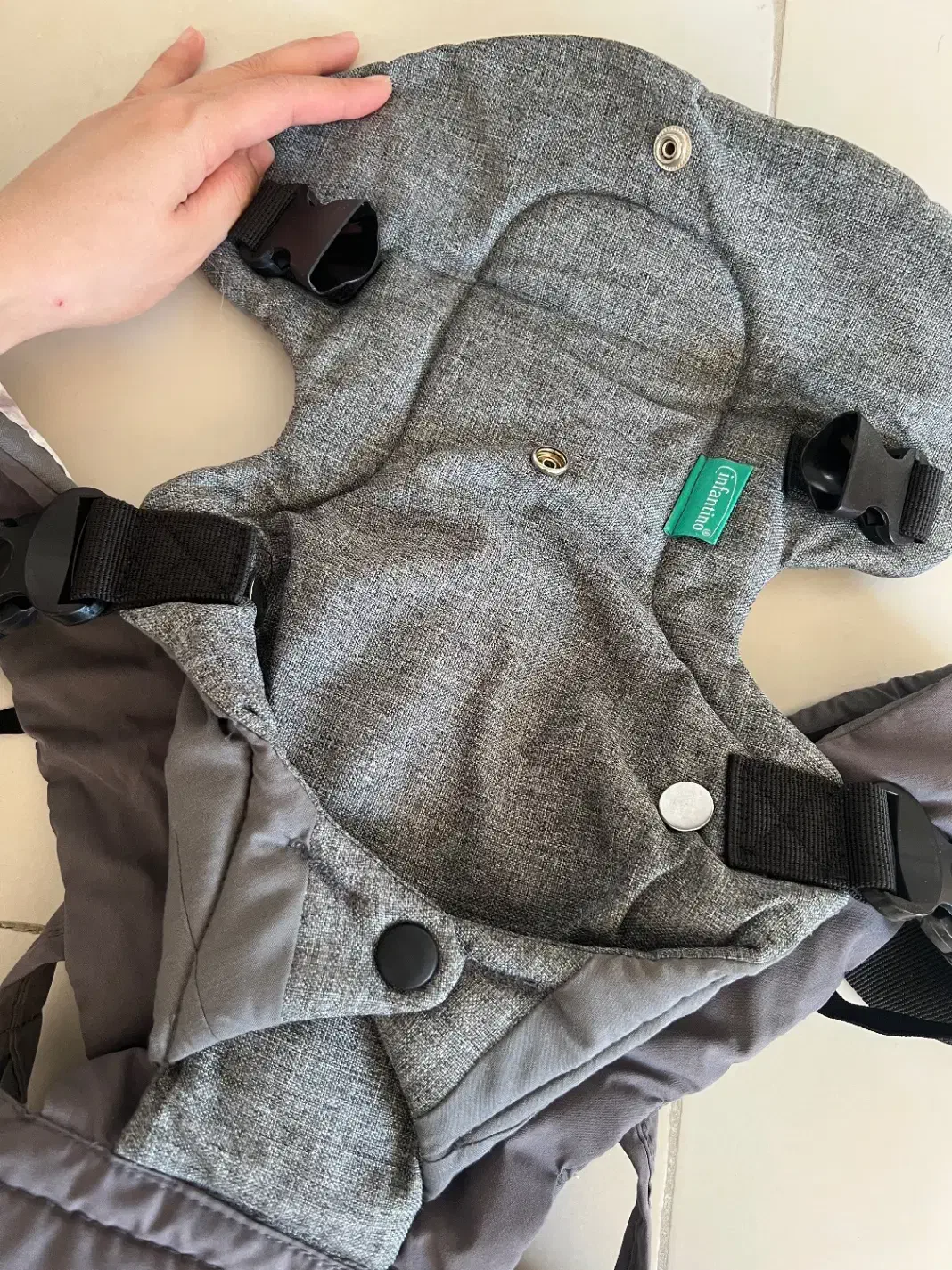 آغوشی|اسباب و اثاث بچه|تهران, دهکده المپیک|دیوار