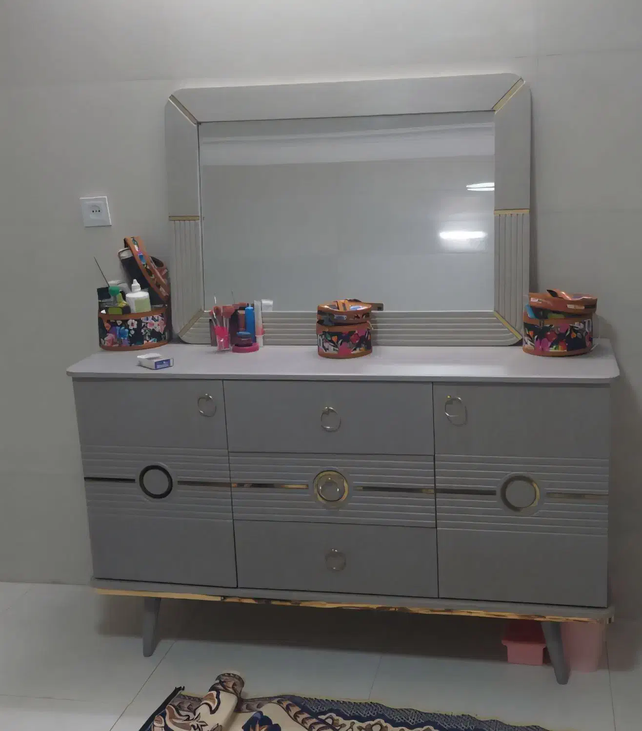 تابلو اسب و میز اینه ۳نیم|تابلو فرش|مشهد, سجادیه|دیوار