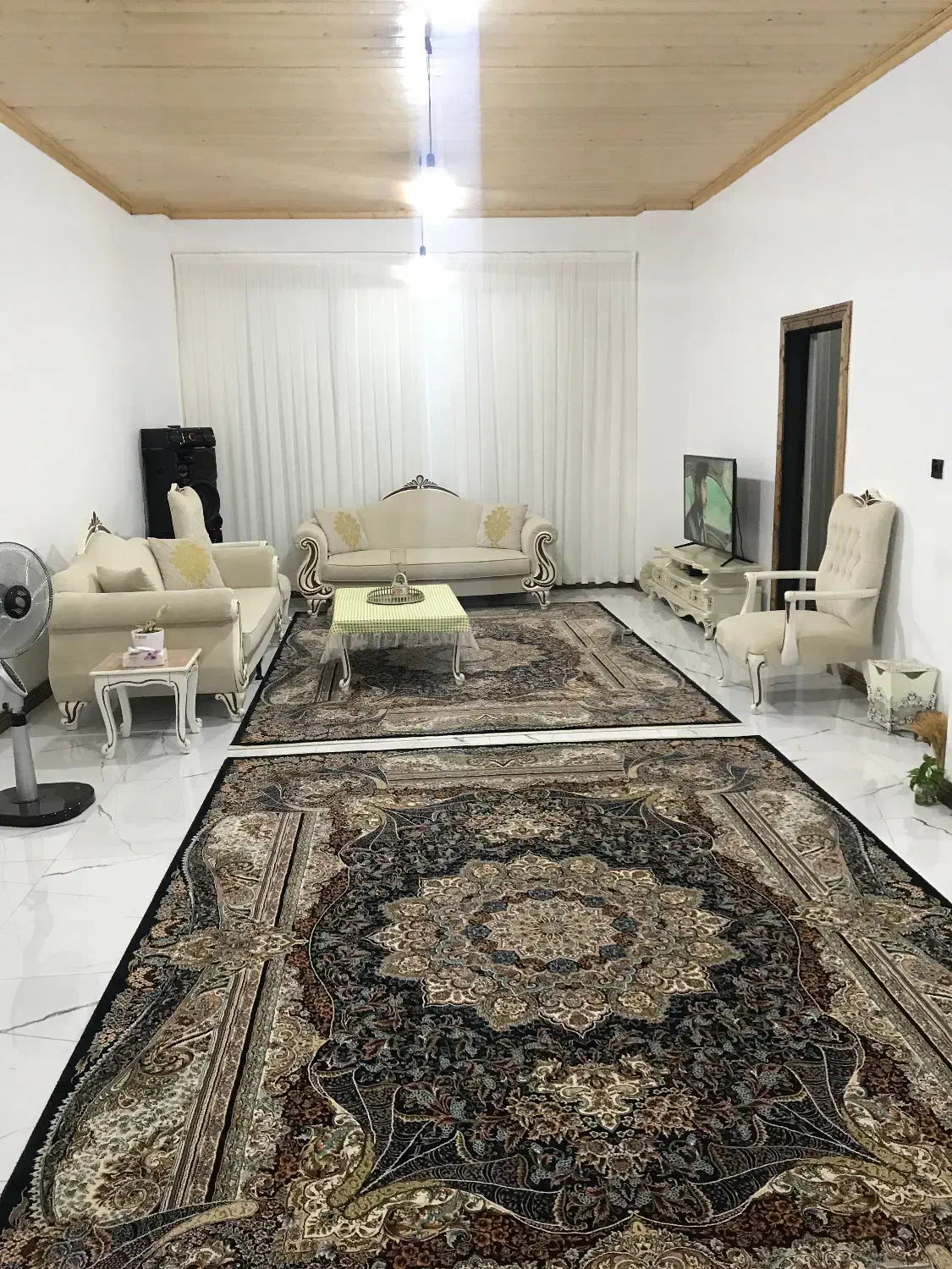 رهن اجاره رهن کامل شبانه سالانه|اجارهٔ آپارتمان|کجور, |دیوار