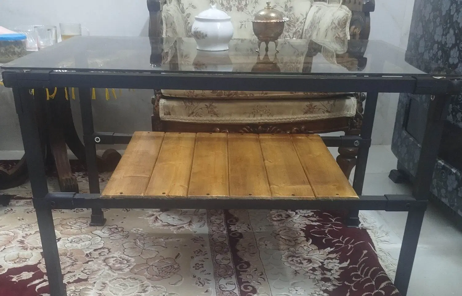 میز|مبلمان خانگی و میز عسلی|بیرجند, |دیوار