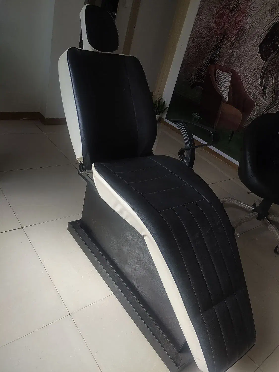 صندلی سالم|صندلی و نیمکت|املش, |دیوار