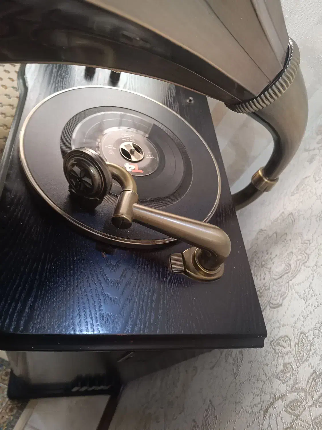 گرامافون|سیستم صوتی خانگی|اسلام‌شهر, شهرک توحید|دیوار