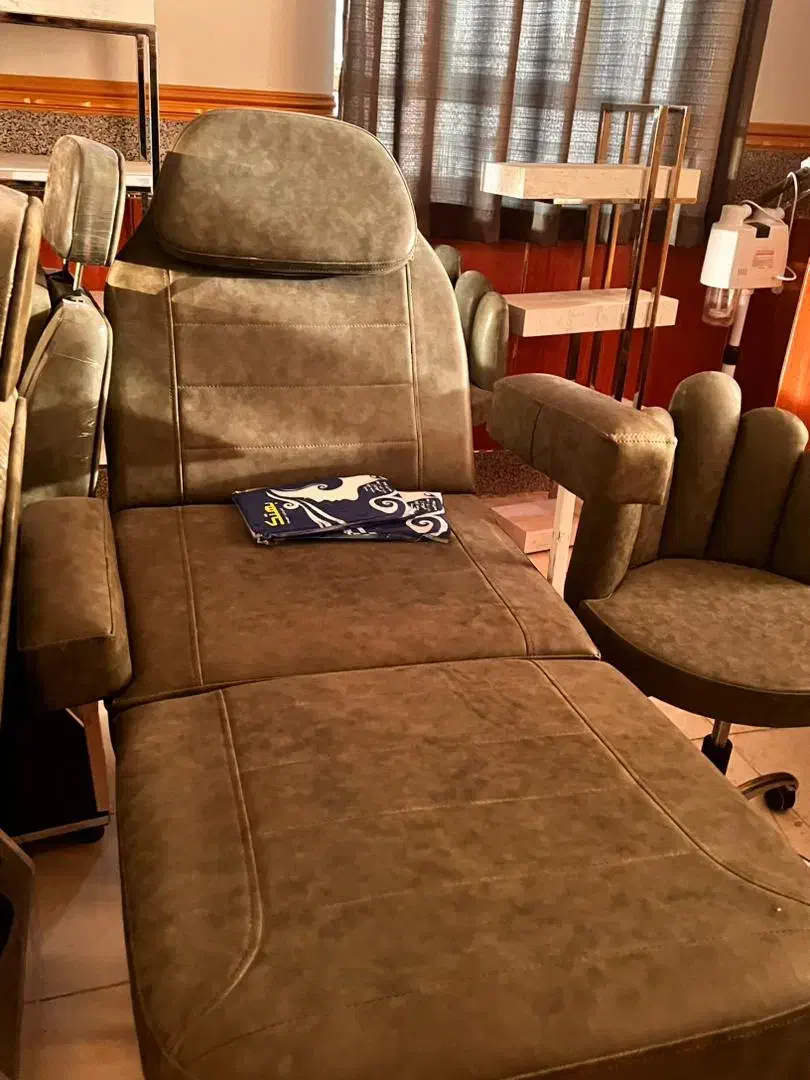 فروش وسایل کامل آرایشگاه زنانه|آرایشگاه و سالنهای زیبایی|سراوان, |دیوار