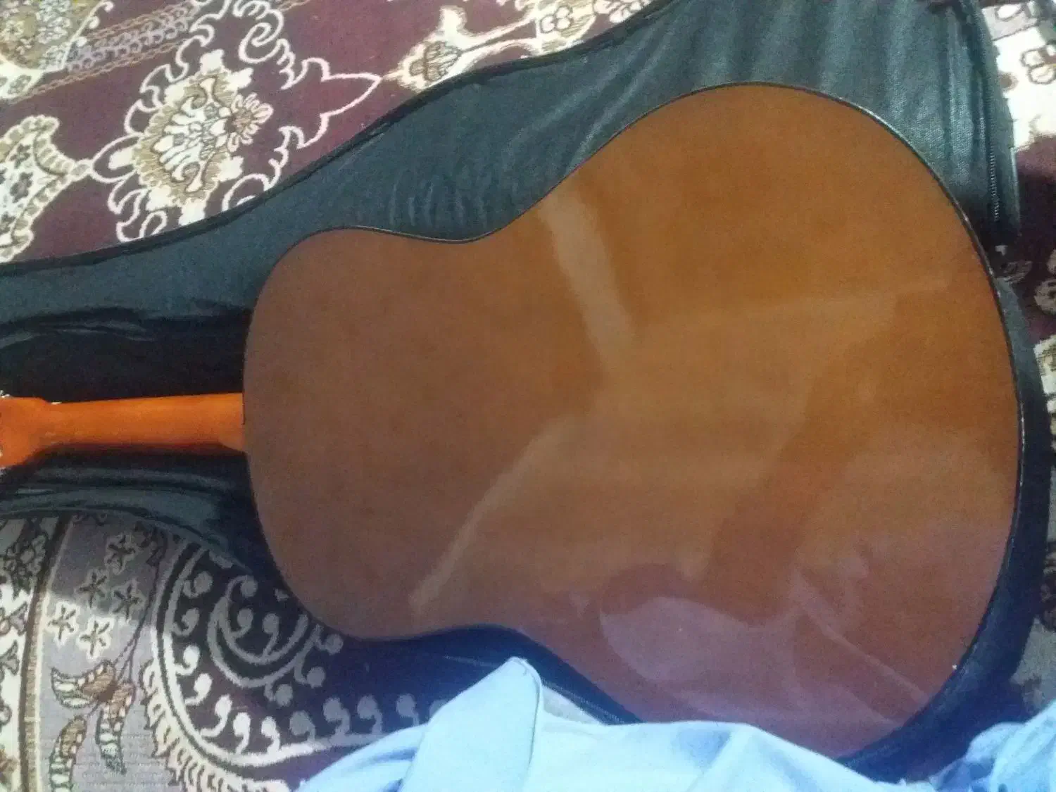 گیتار m2|گیتار، بیس، امپلیفایر|میرجاوه, |دیوار