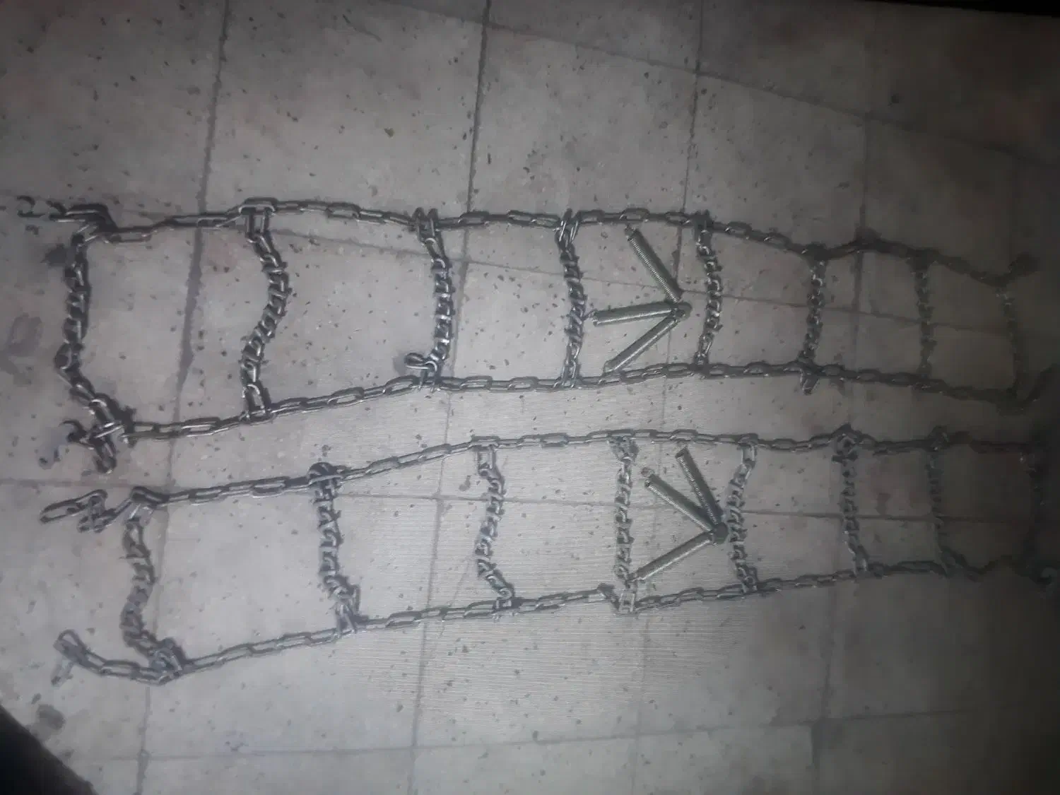 زنجیر چرخ پیکان|قطعات یدکی و لوازم جانبی|قم, زنبیل آباد|دیوار