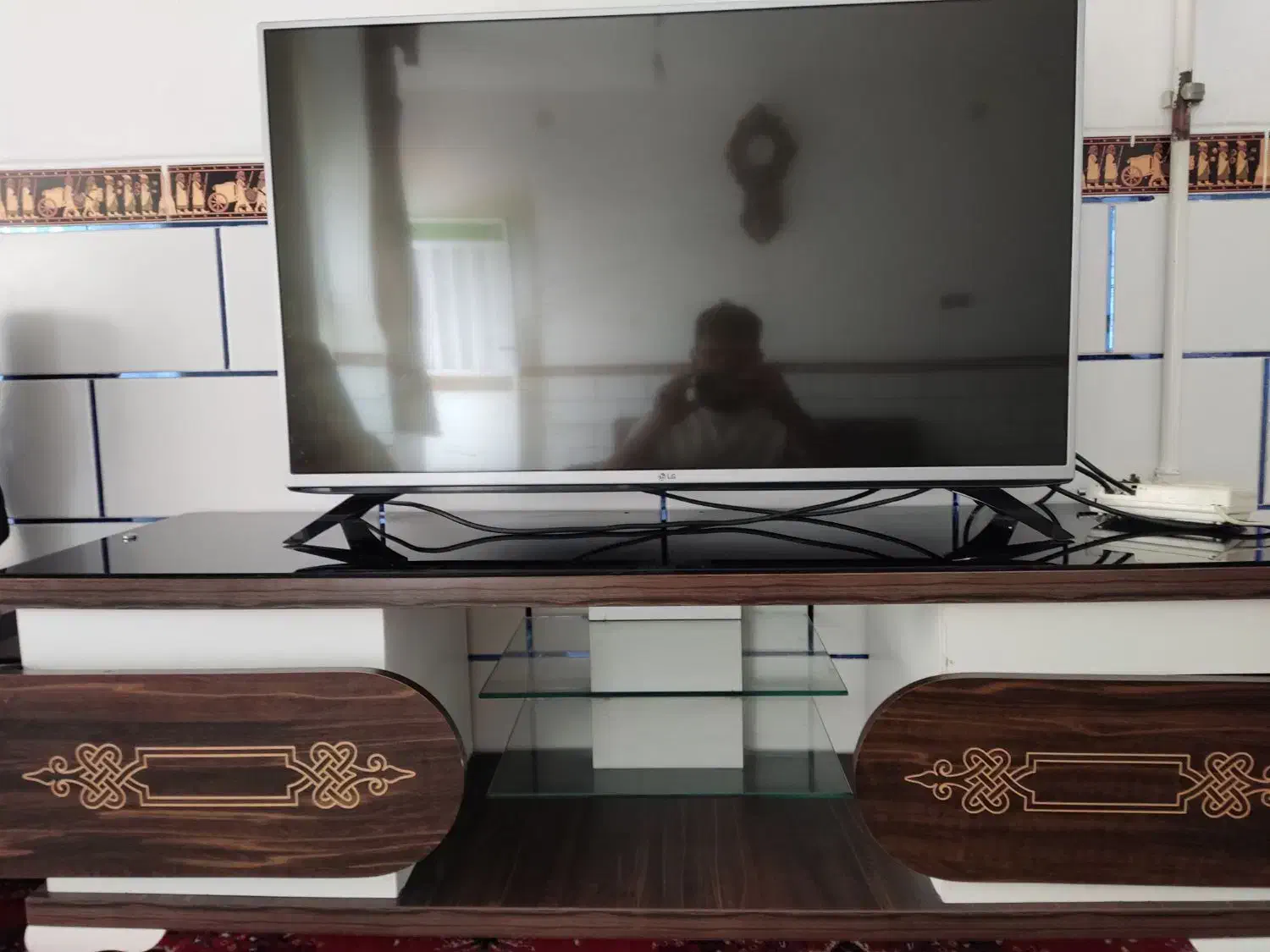 فروش تلویزیون 43اینچ الجی ومیز|تلویزیون و پروژکتور|مرودشت, مختارآباد|دیوار