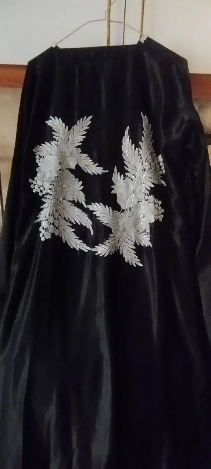 عبا کویتی‌در حد نو|لباس|پیشوا, |دیوار