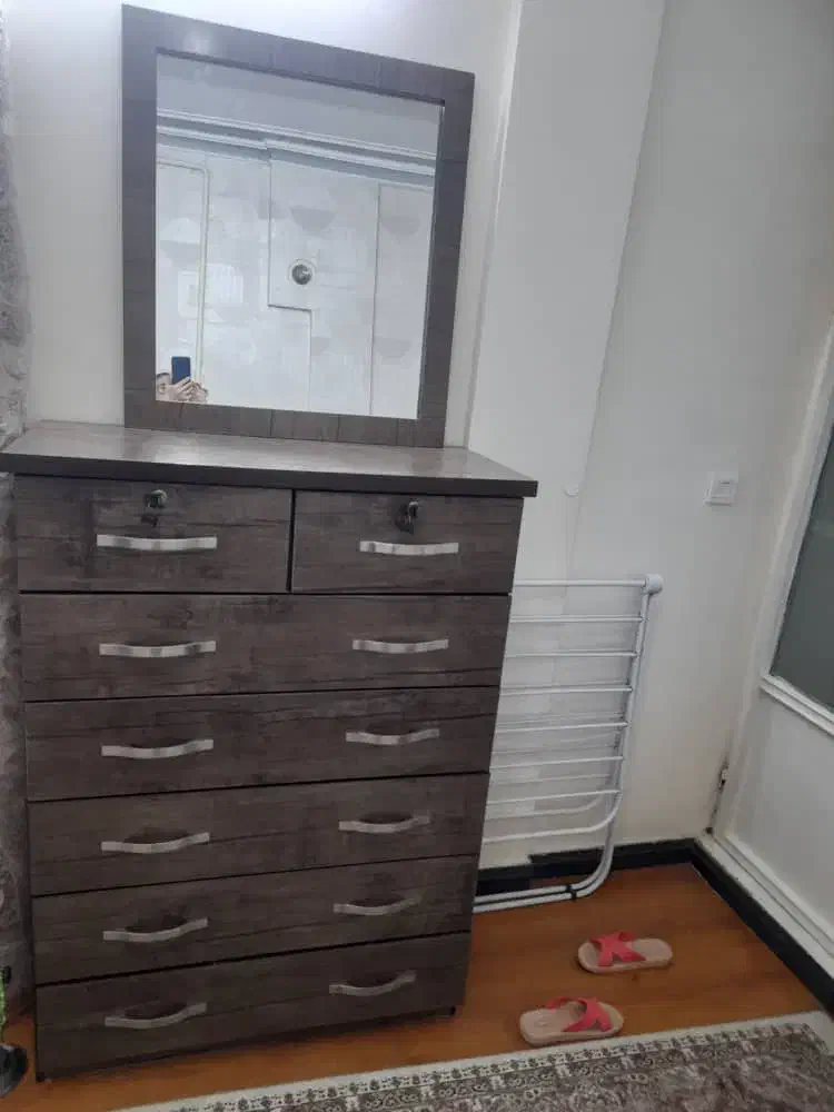 دراور و آیینه.  ۶ طبقه .سالم|جاکفشی، کمد، دراور|فردیس, داوری|دیوار