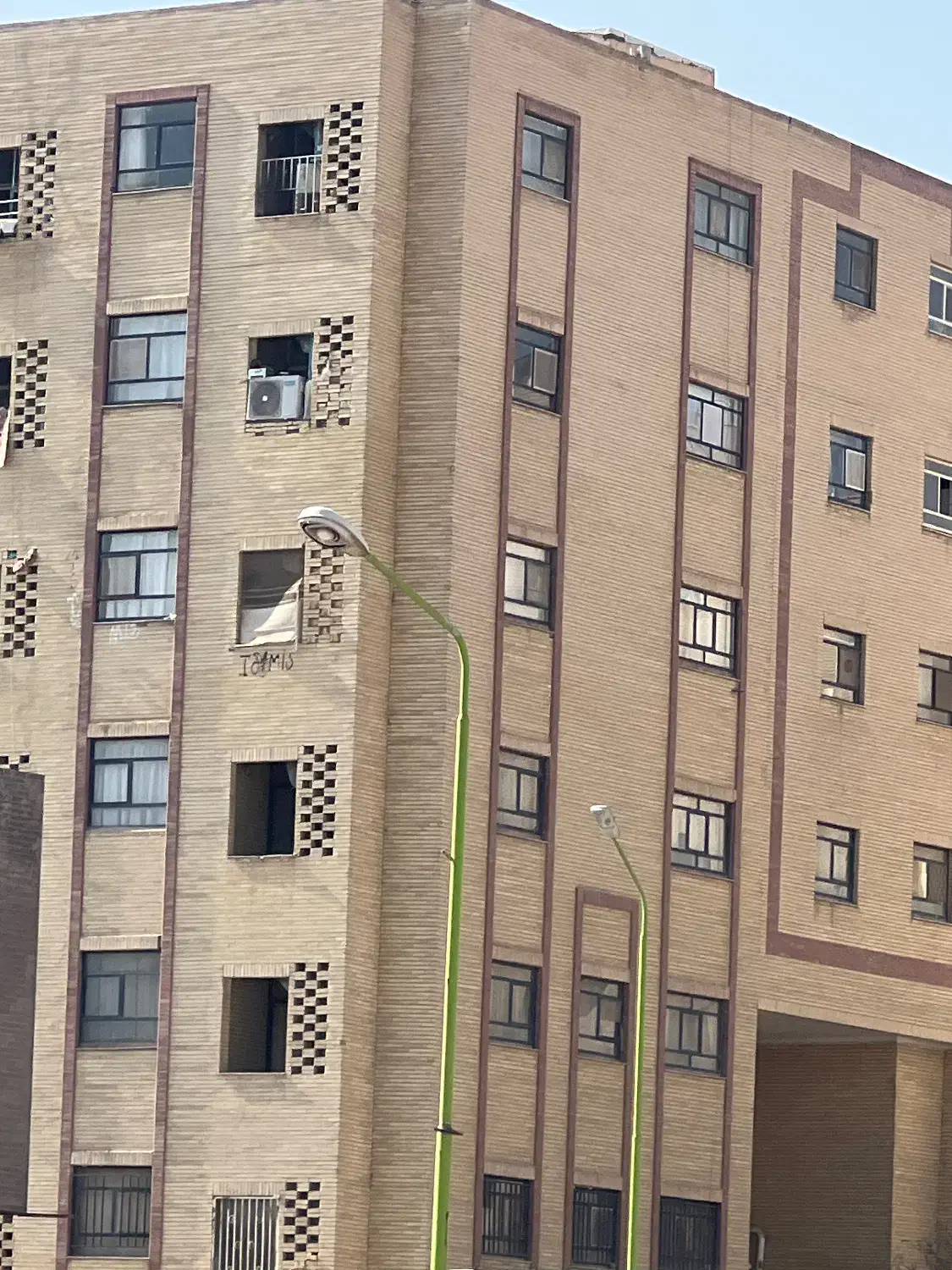 رهن کامل ب هفت|اجارهٔ آپارتمان|فولادشهر, B7|دیوار