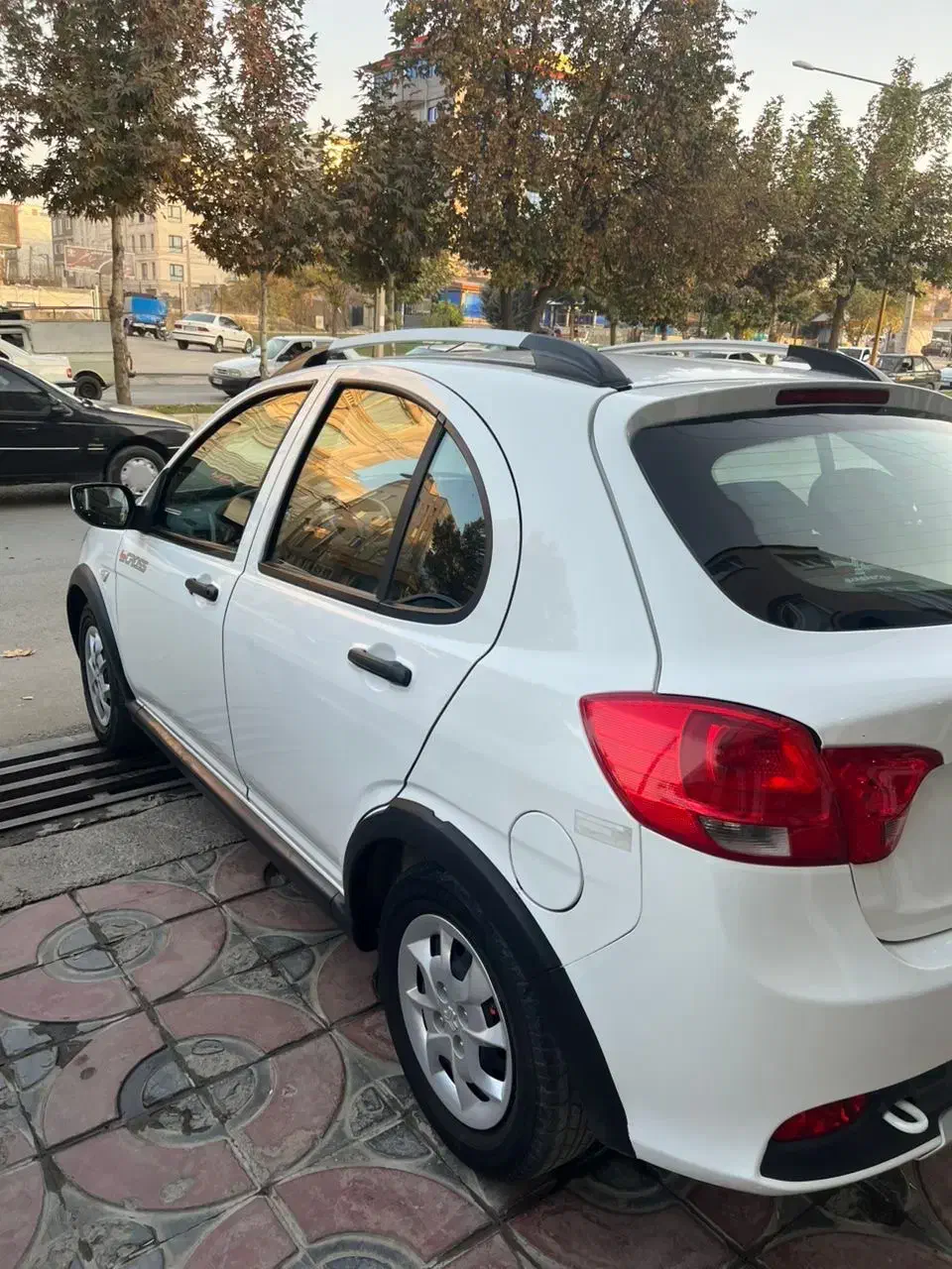 کوئیک ۱۴۰۲|خودرو سواری و وانت|مریوان, |دیوار