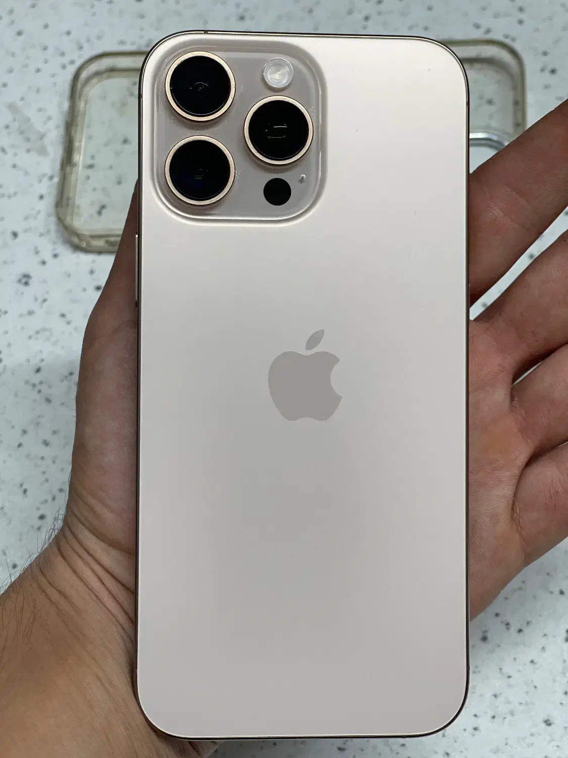 آیفون ۱۶پرو مکس ۲۵۶گیگ ZAA|موبایل|تهران, شهید اسدی|دیوار