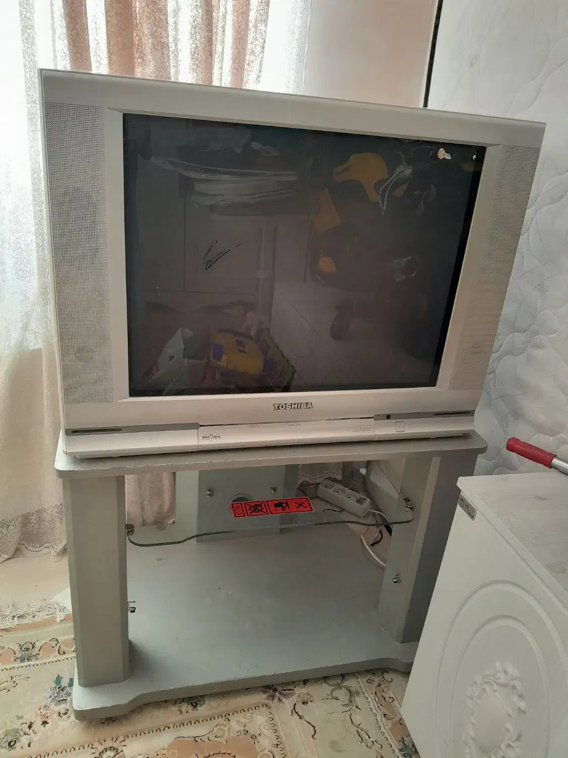 تلویزیون|تلویزیون و پروژکتور|قزوین, |دیوار