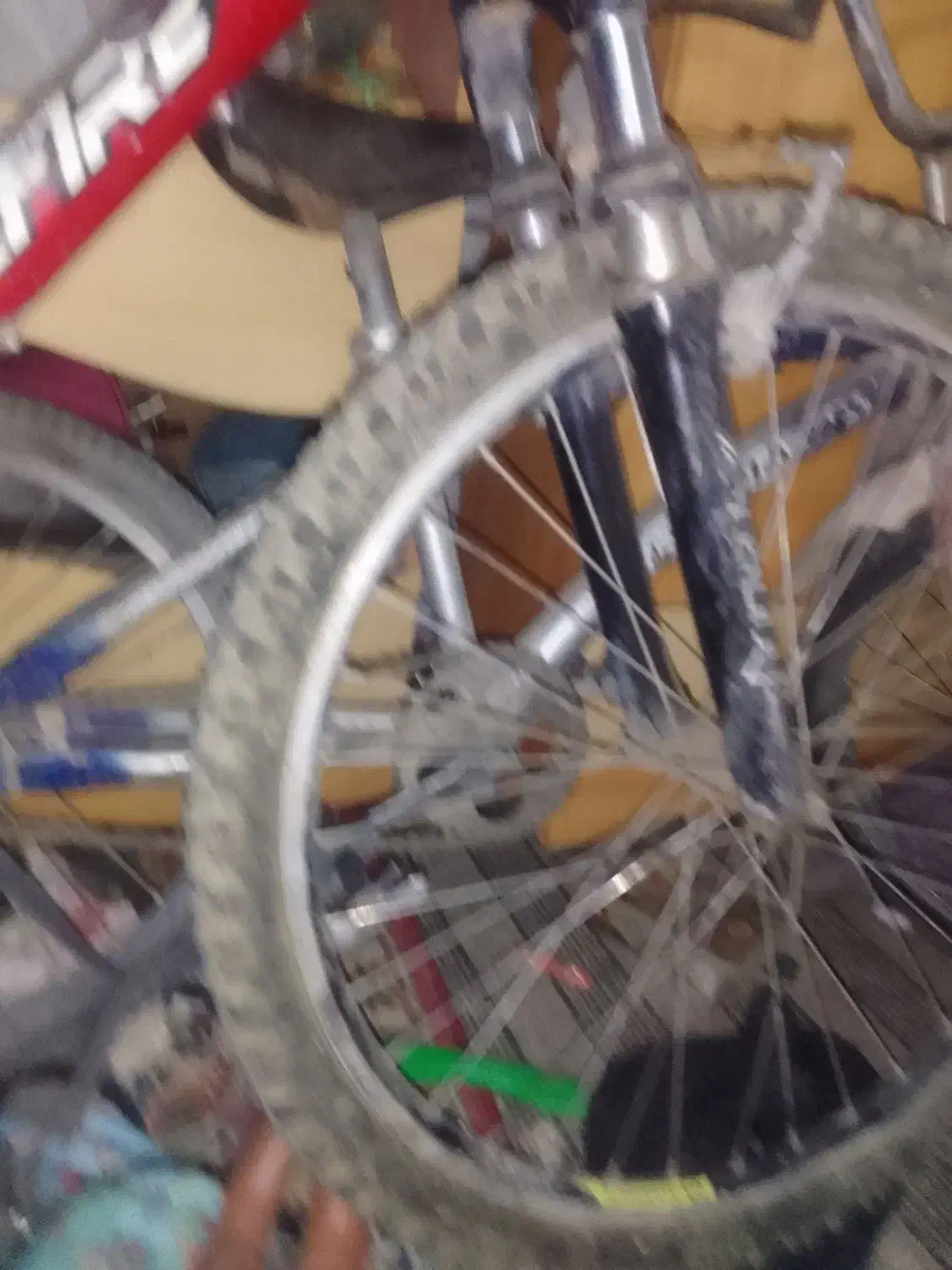 دوچرخه ۲۶ رکابش یک طرف کنده شده|دوچرخه، اسکیت، اسکوتر|گلپایگان, |دیوار