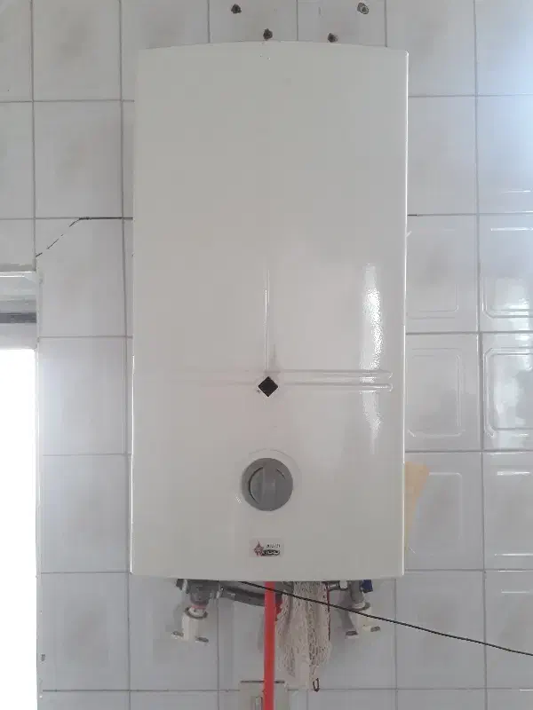 آبگرمکن دیواری|آبگرمکن، پکیج، شوفاژ|گنبد کاووس, |دیوار