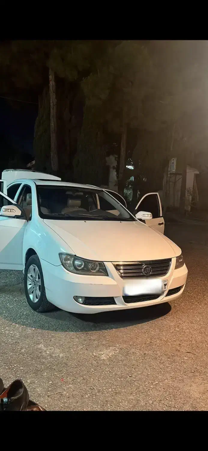 لیفان ۶۲۰ ۱۸۰۰ مدل ۹۳|خودرو سواری و وانت|شیراز, کلاهدوز|دیوار