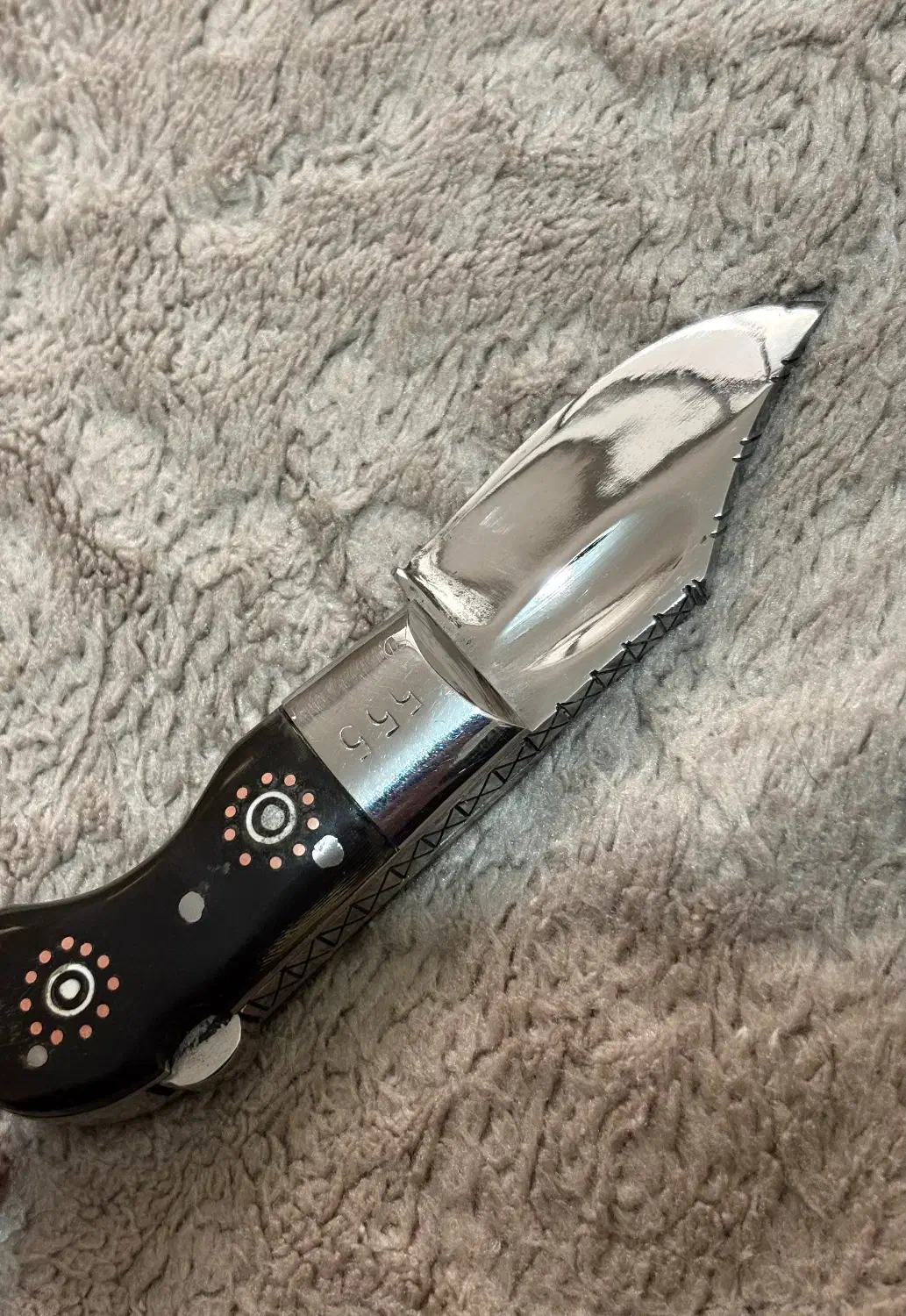 چاقوی ابراهیم|کلکسیون اشیاء عتیقه|میاندوآب, |دیوار