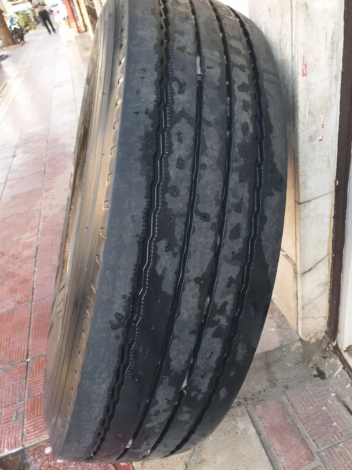 لاستیک۳۱۵ کوموهو|خودرو سنگین|تهران, عباسی|دیوار