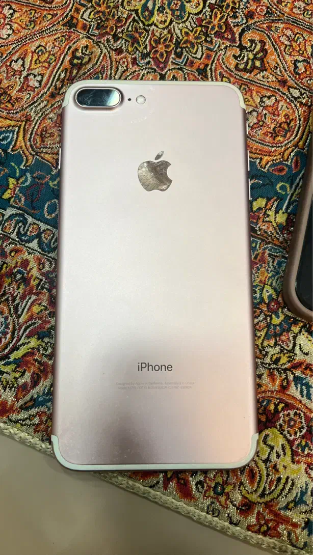 اپل iPhone 7 Plus با حافظهٔ ۱۲۸ گیگابایت|موبایل|یزد, |دیوار