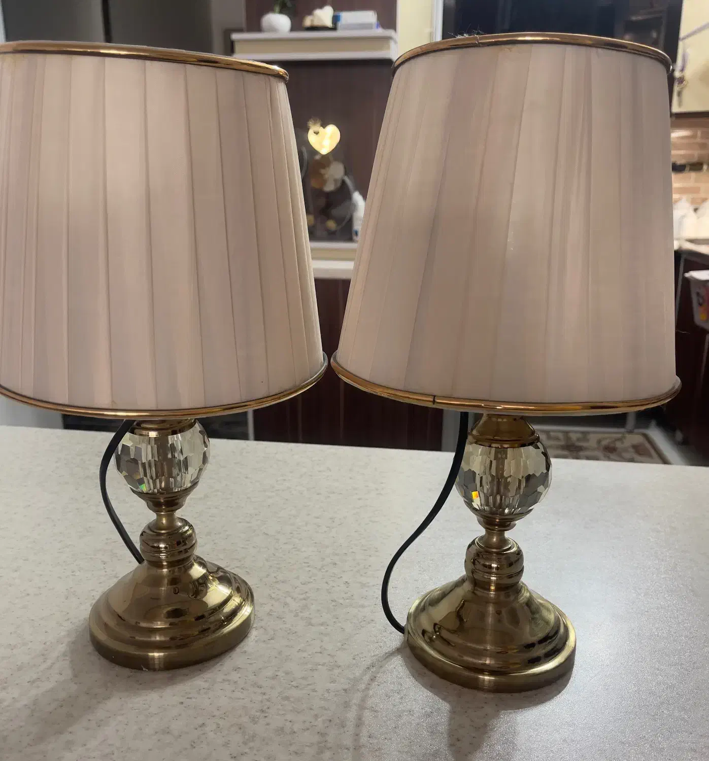 آباژور|چراغ خواب و آباژور|کرج, حصارک بالا|دیوار