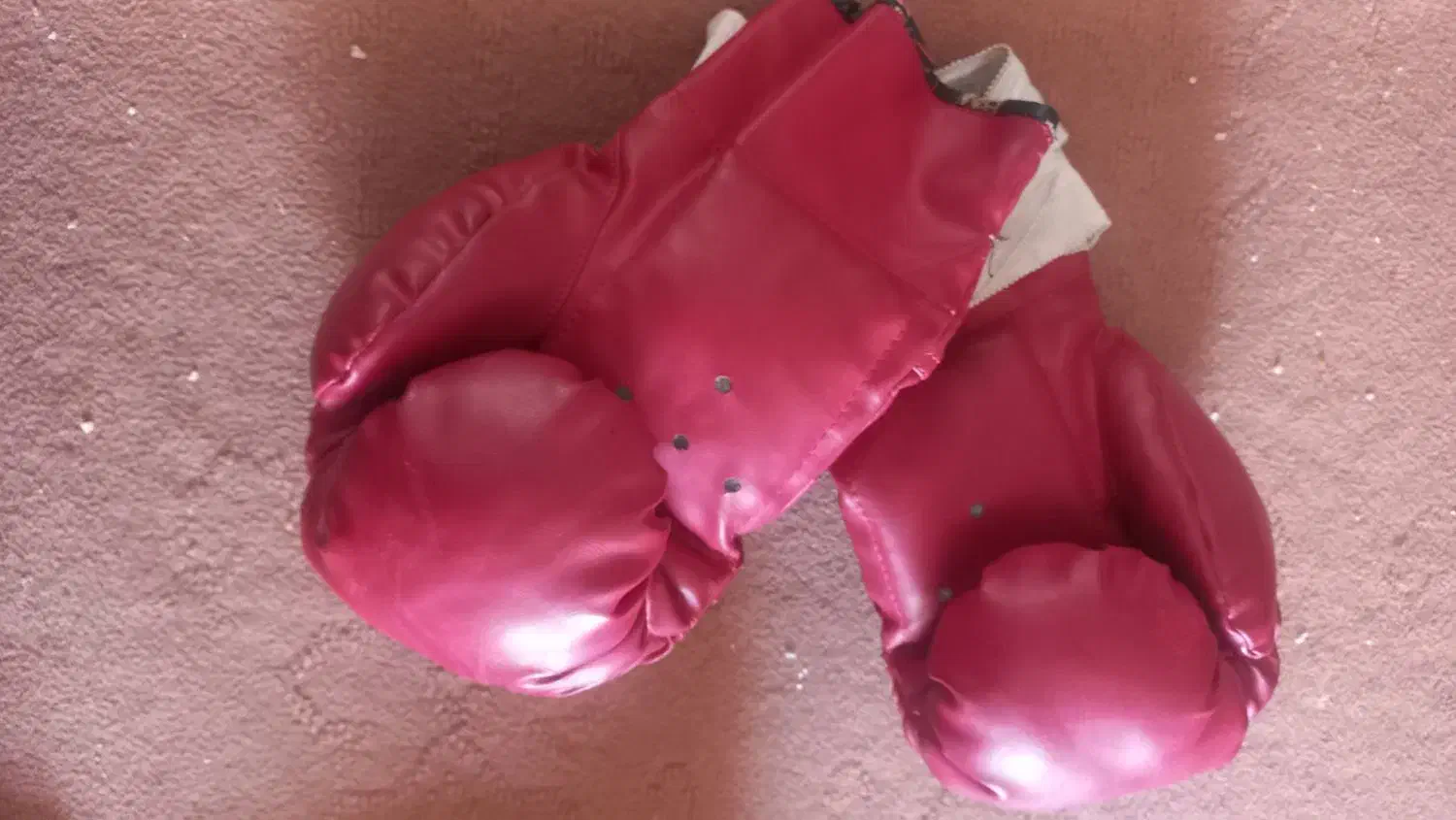 دستکش بوکس|تجهیزات ورزشی|اراک, |دیوار