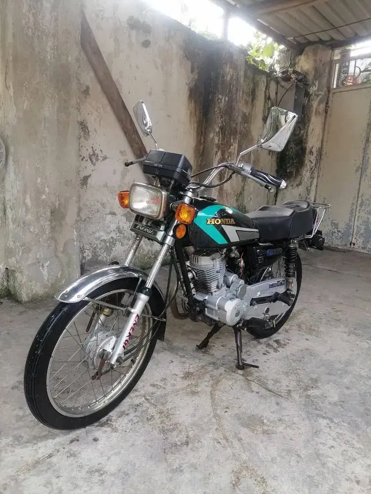 موتور هندا انرژی استارتی تک برگ سند|موتورسیکلت|رشت, لاکان|دیوار