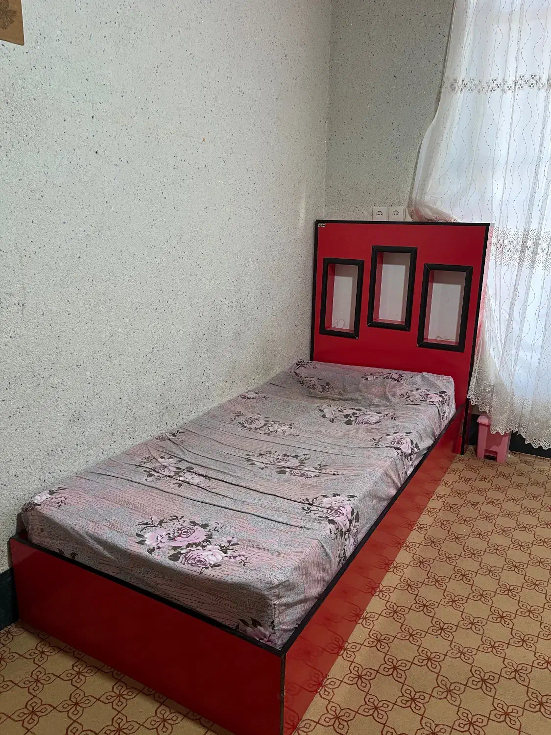 کمد لباسی و تخت خواب نوجوان|تخت و سرویس خواب|فیروزآباد (فارس), |دیوار