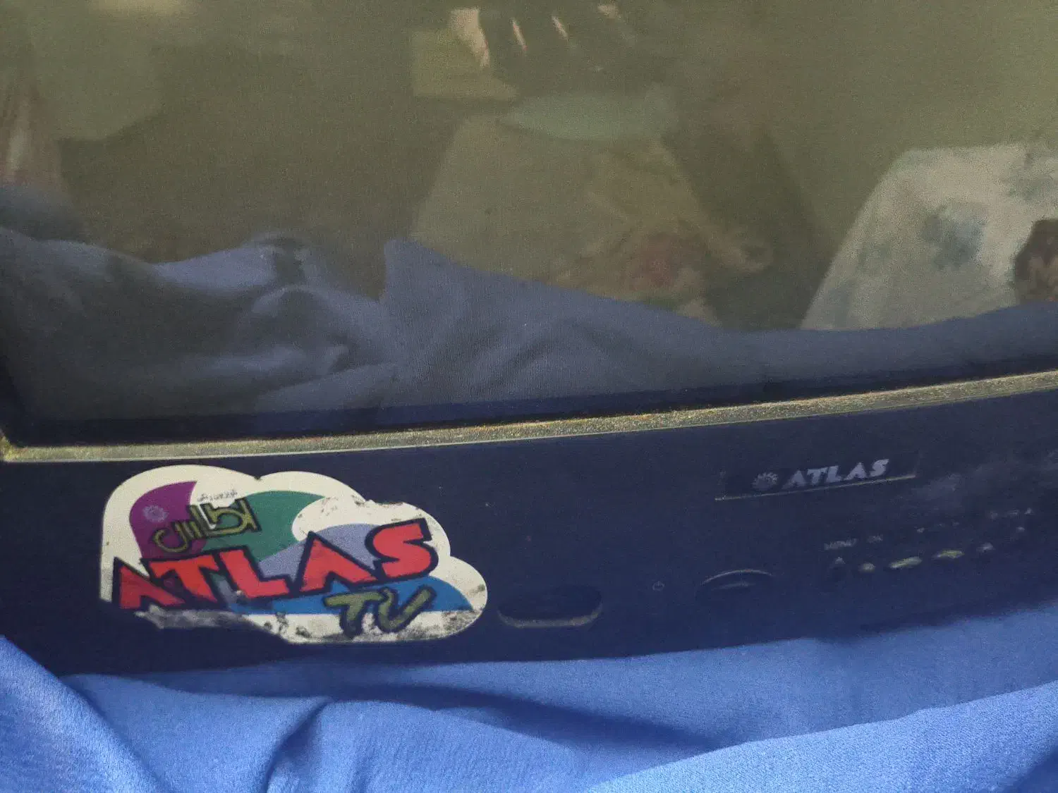 تلویزیون رنگی قدیمی|تلویزیون و پروژکتور|اندیمشک, |دیوار