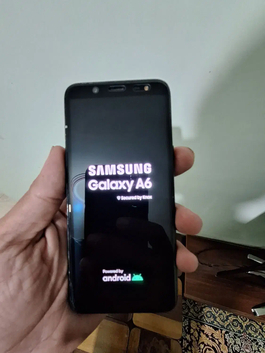 سامسونگ A6|موبایل|تهران, درختی|دیوار