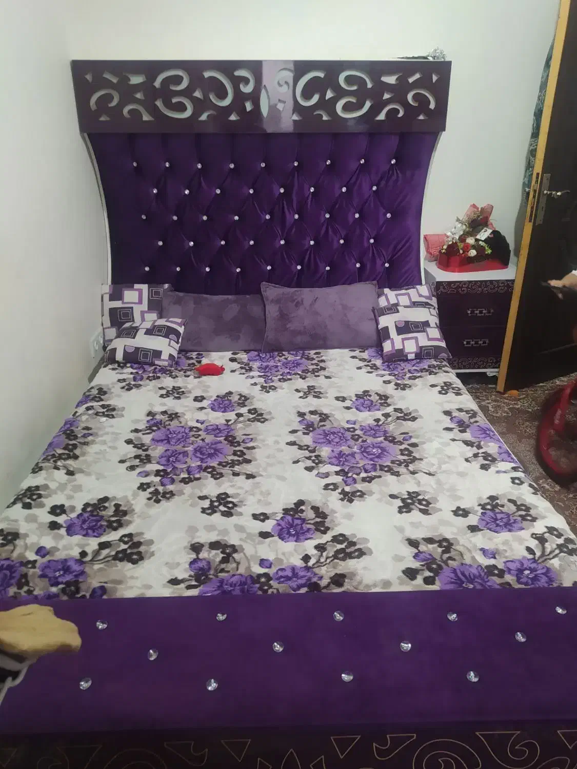 تخت خواب با تشک|تخت و سرویس خواب|اهواز, کمپلو شمالی|دیوار