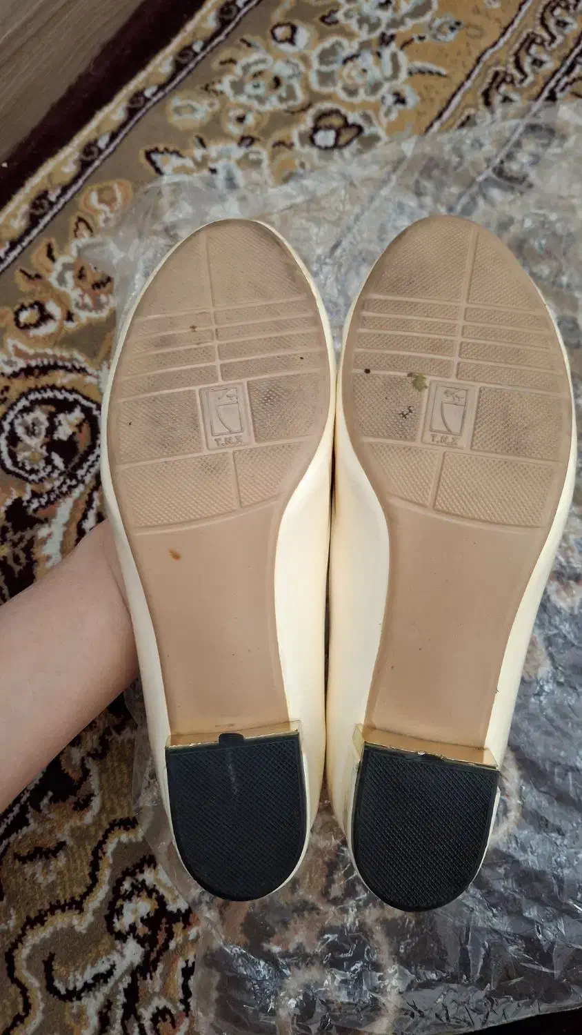 کفش زنانه|کیف، کفش، کمربند|قم, چهار مردان|دیوار