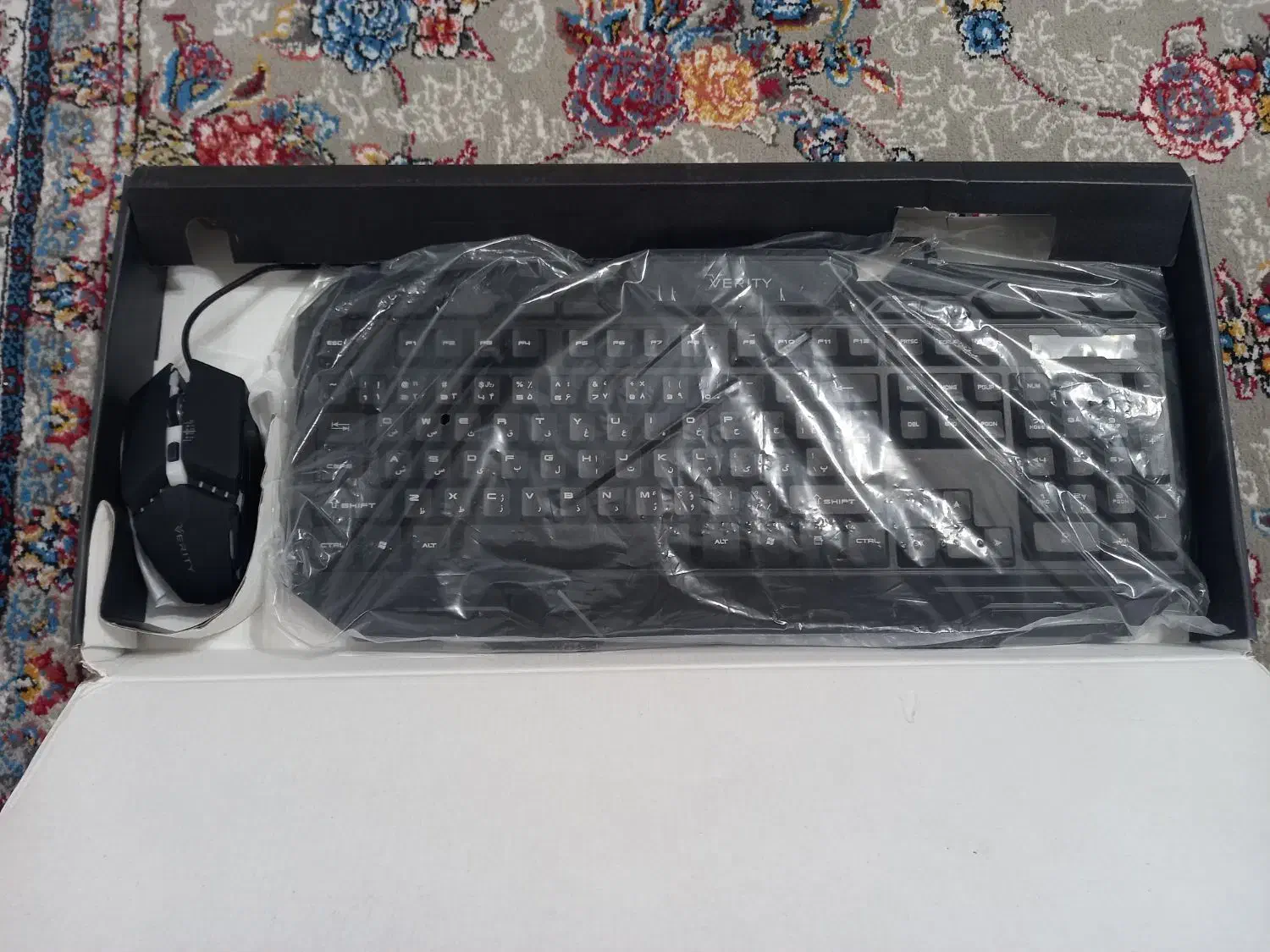 کیبرد و نوس RGB برند VERITY اکبند|قطعات و لوازم جانبی رایانه|فردیس, شهرک هفده شهریور|دیوار