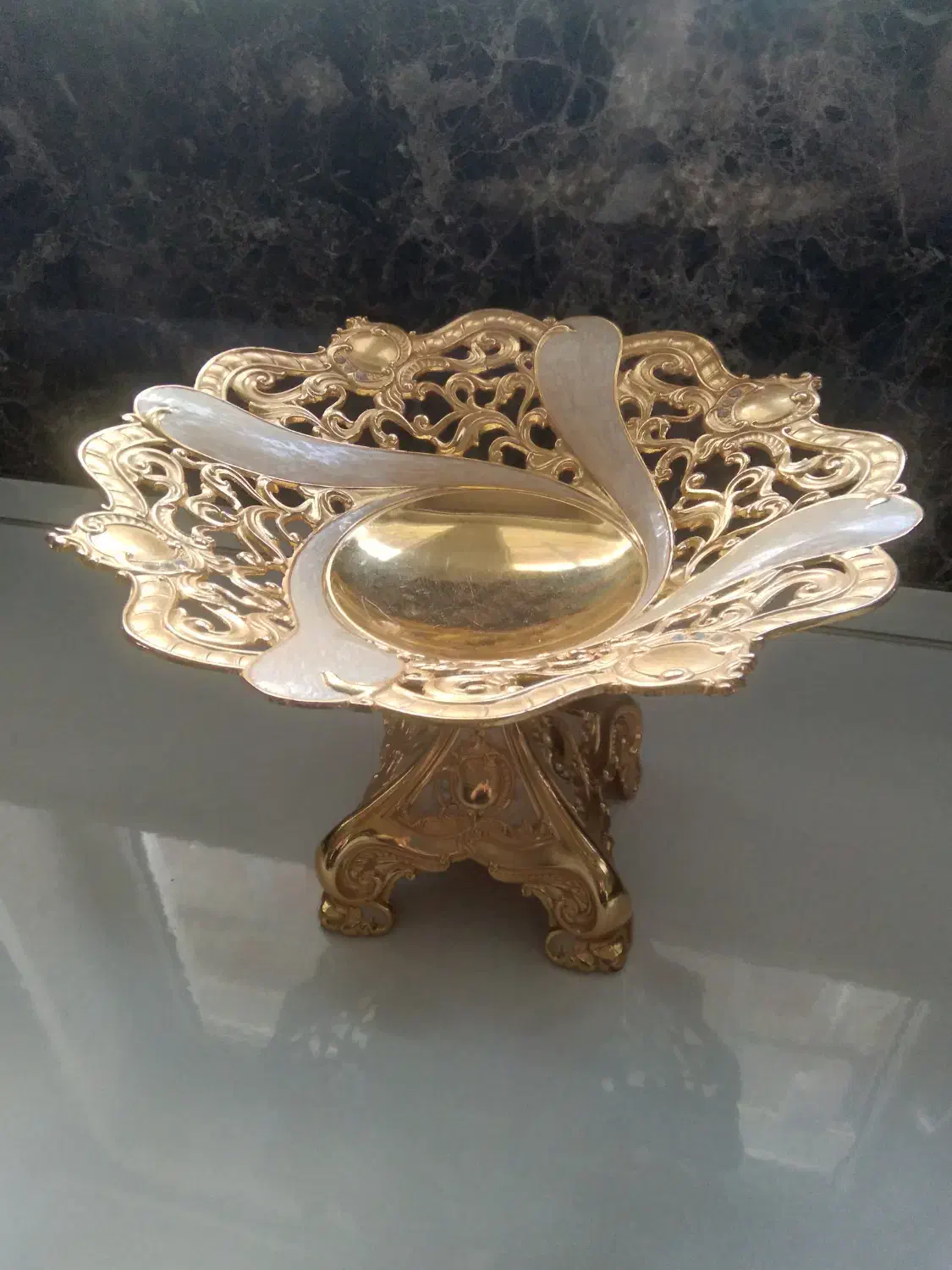 جامیوه ای|ظروف سرو و پذیرایی|قروه, |دیوار