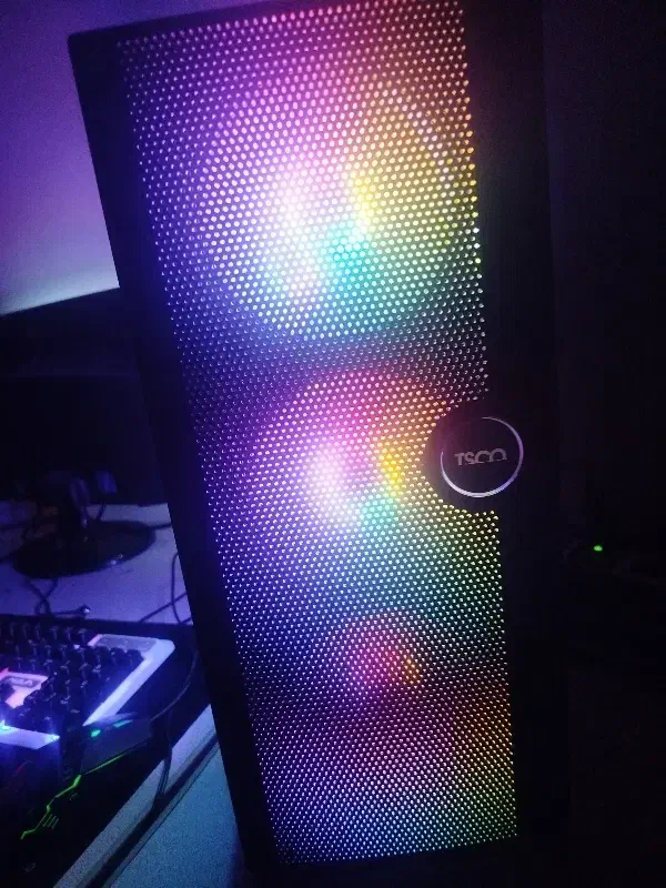 کیس گیمینگ|رایانه رومیزی|رفسنجان, |دیوار