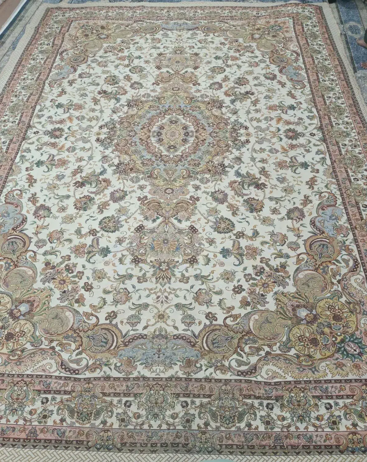 فرش و روفرشی|فرش|قرچک, صالح آباد|دیوار